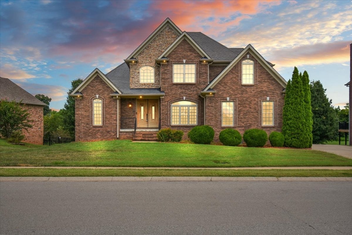 Photo of Listing #2979884