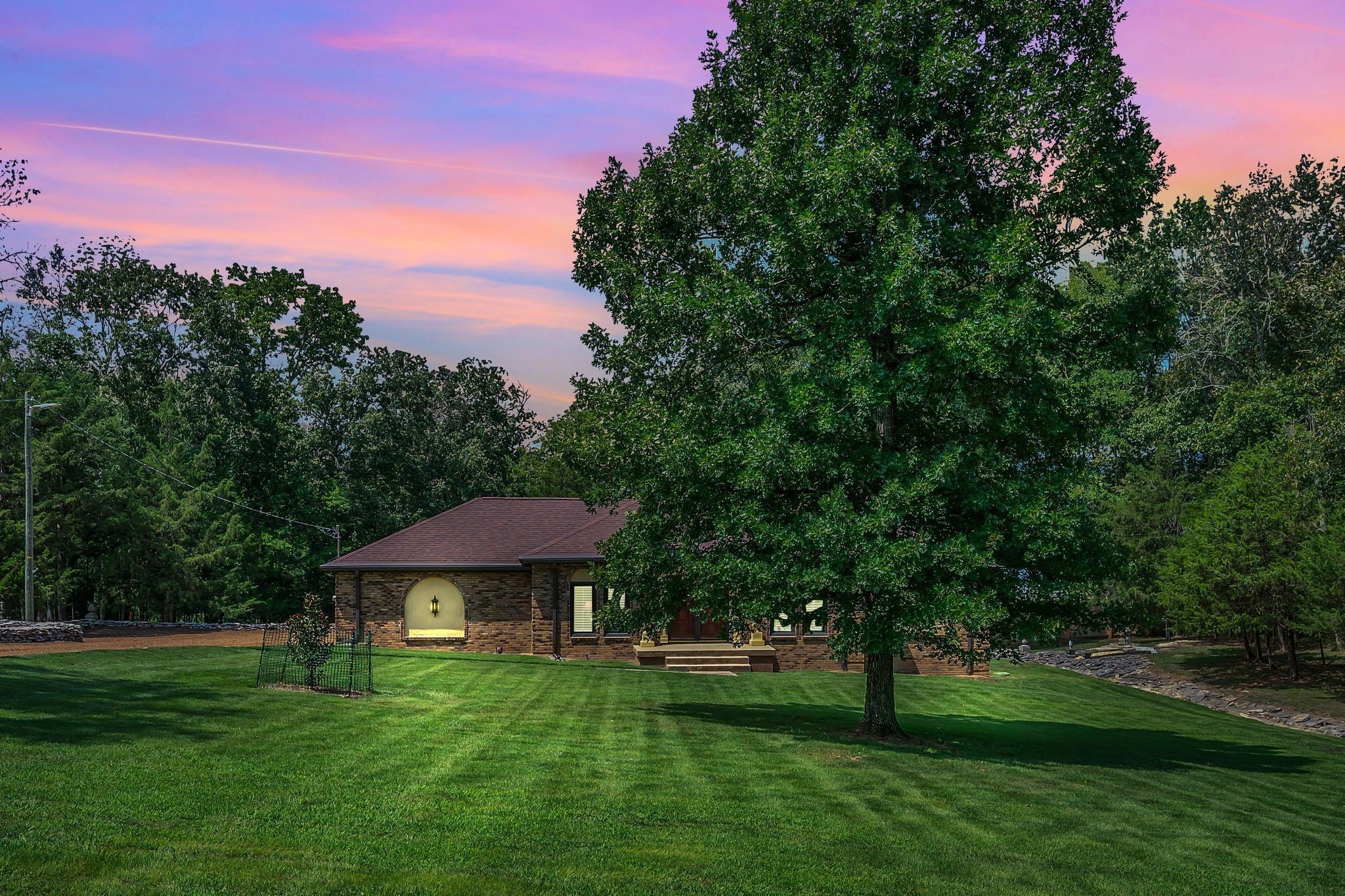 Photo of Listing #2979893