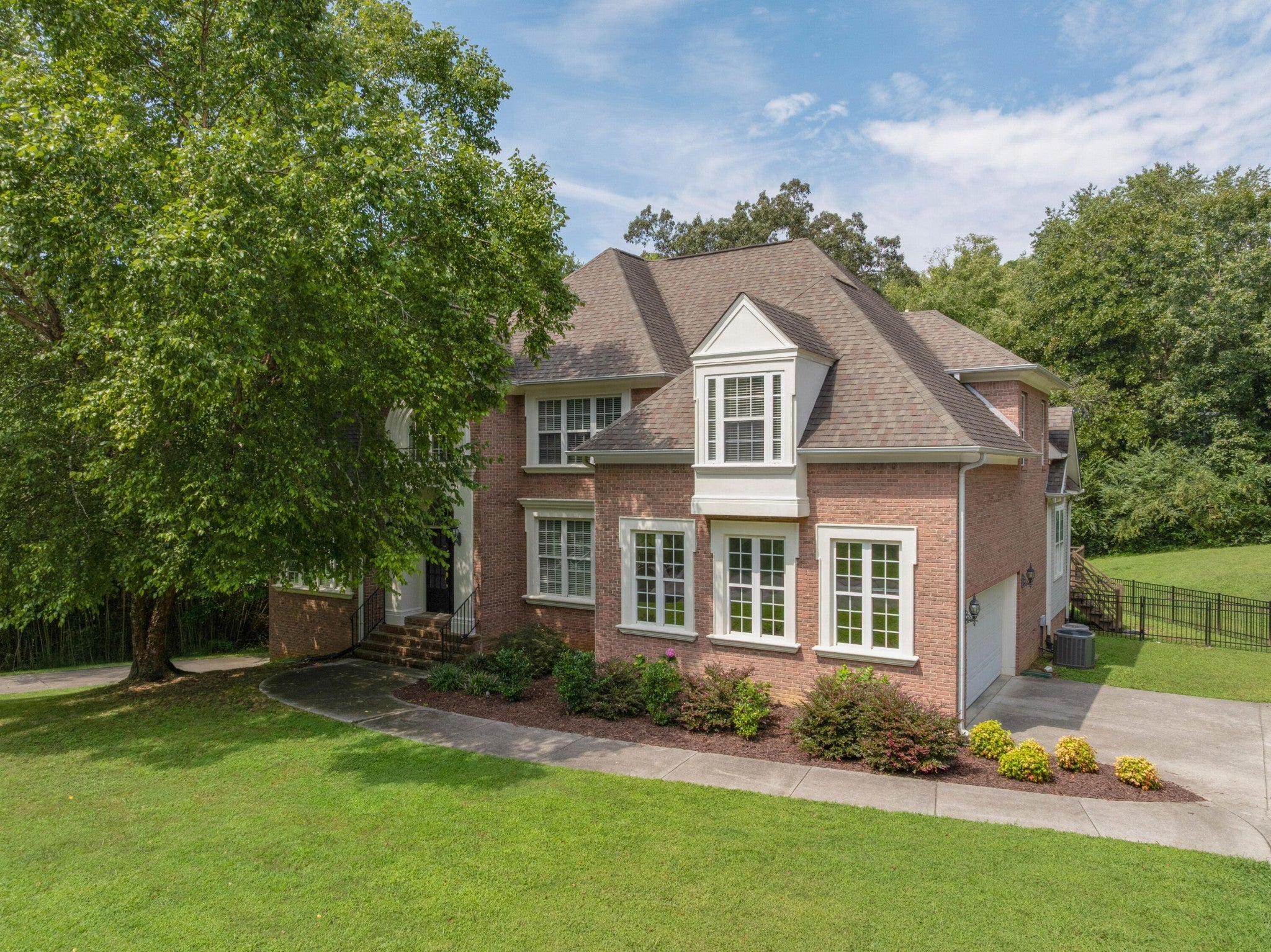 Photo of Listing #2979978