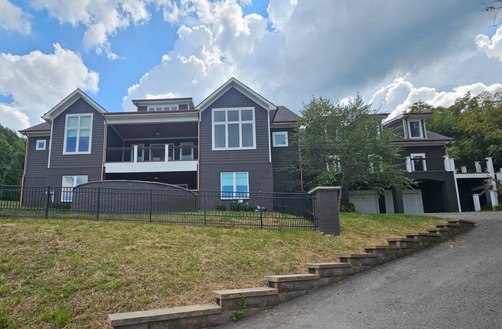 Photo of Listing #2980000