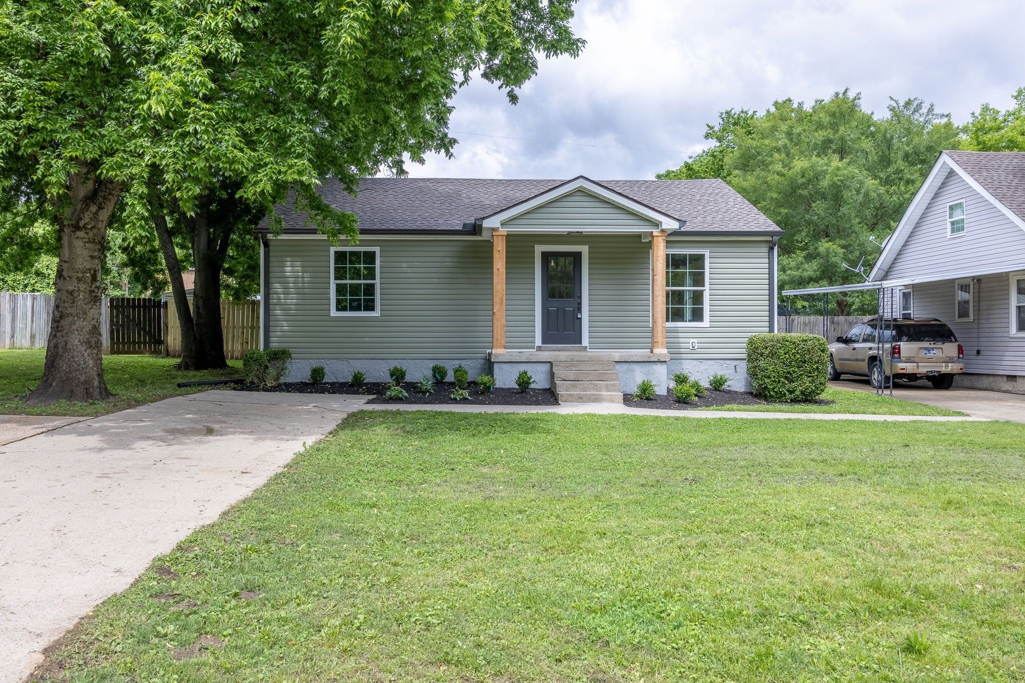 Photo of Listing #2980079
