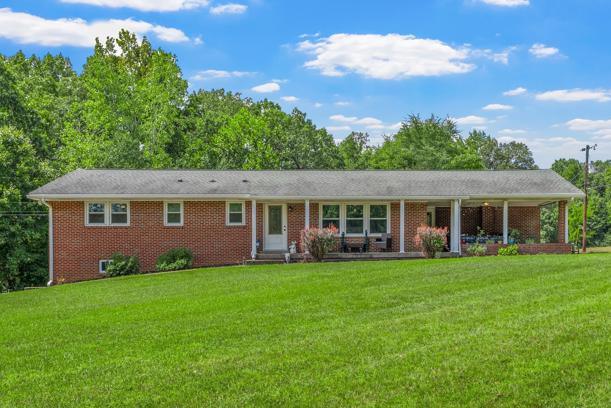 Photo of Listing #2980123