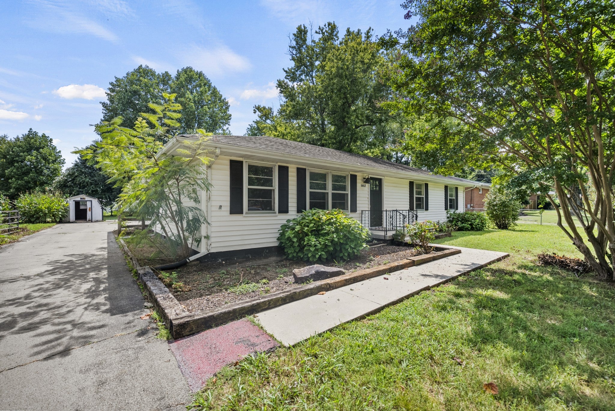 Photo of Listing #2980172