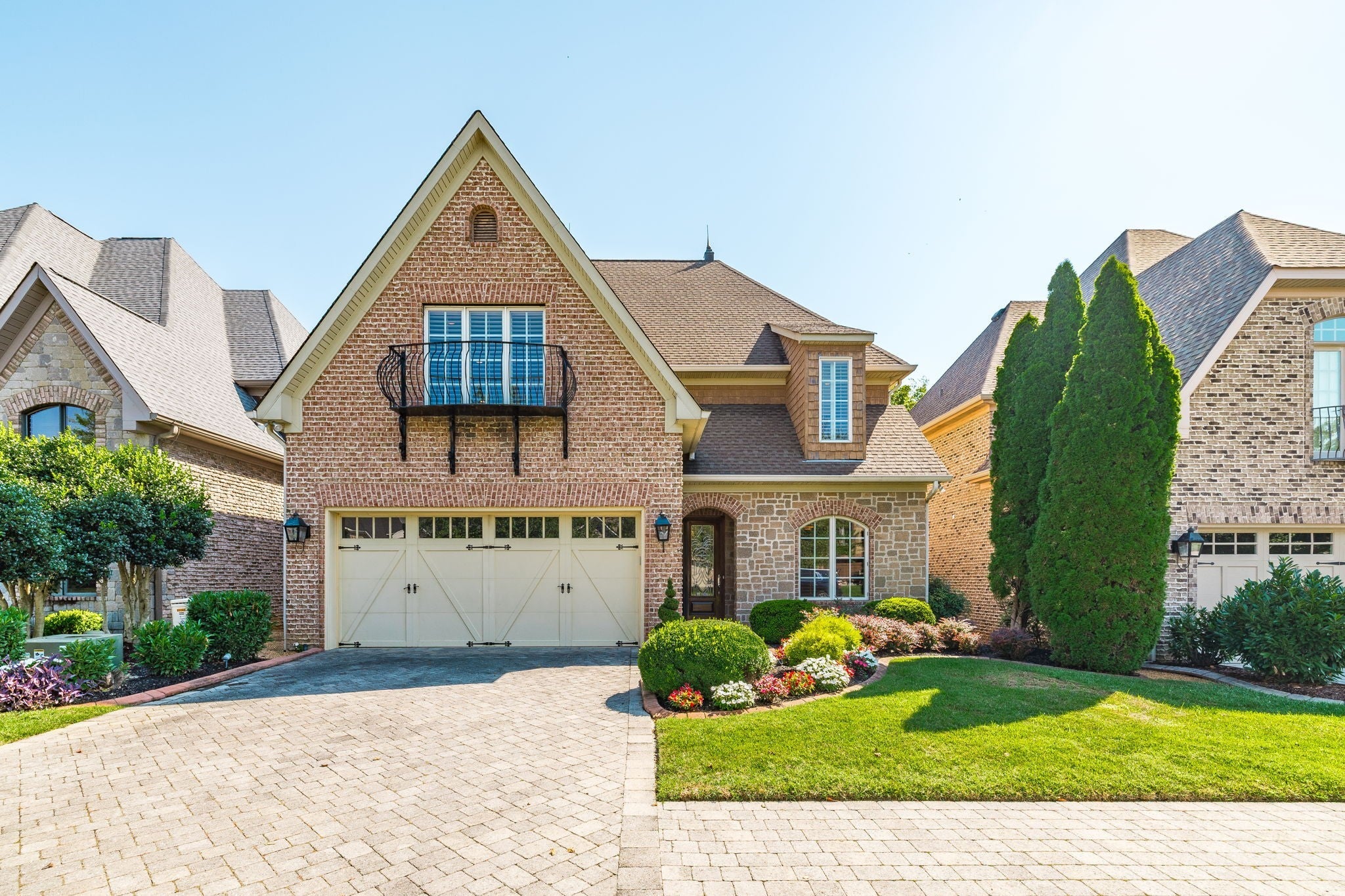 Photo of Listing #2980190