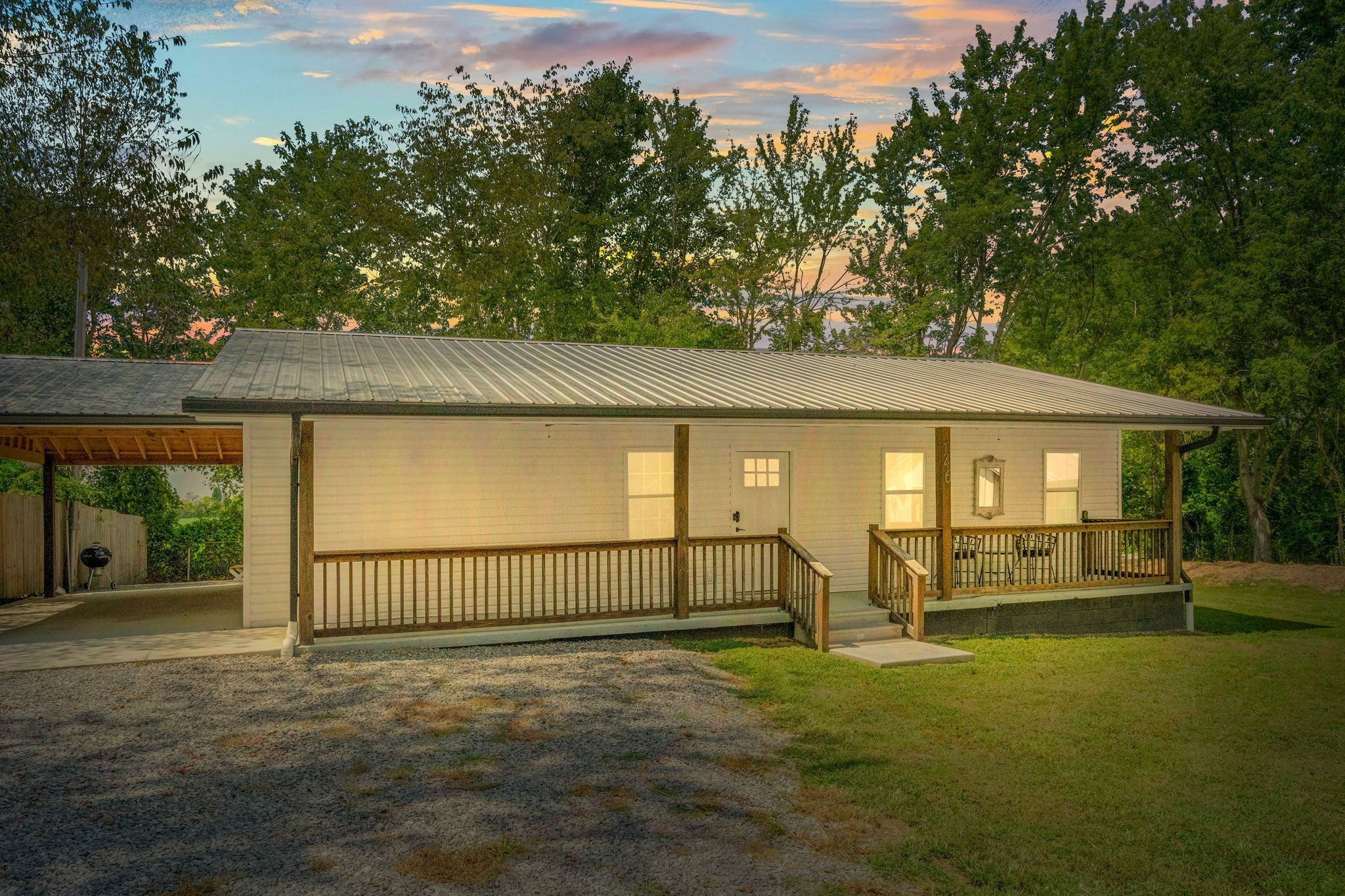 Photo of Listing #2980412