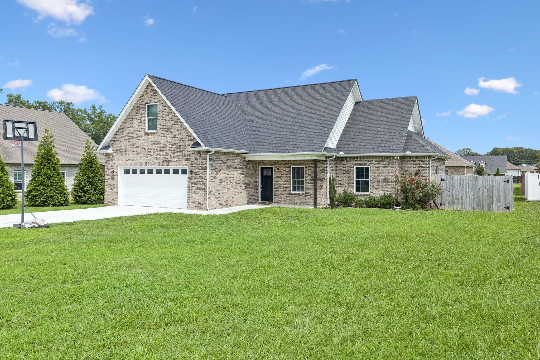 Photo of Listing #2980433