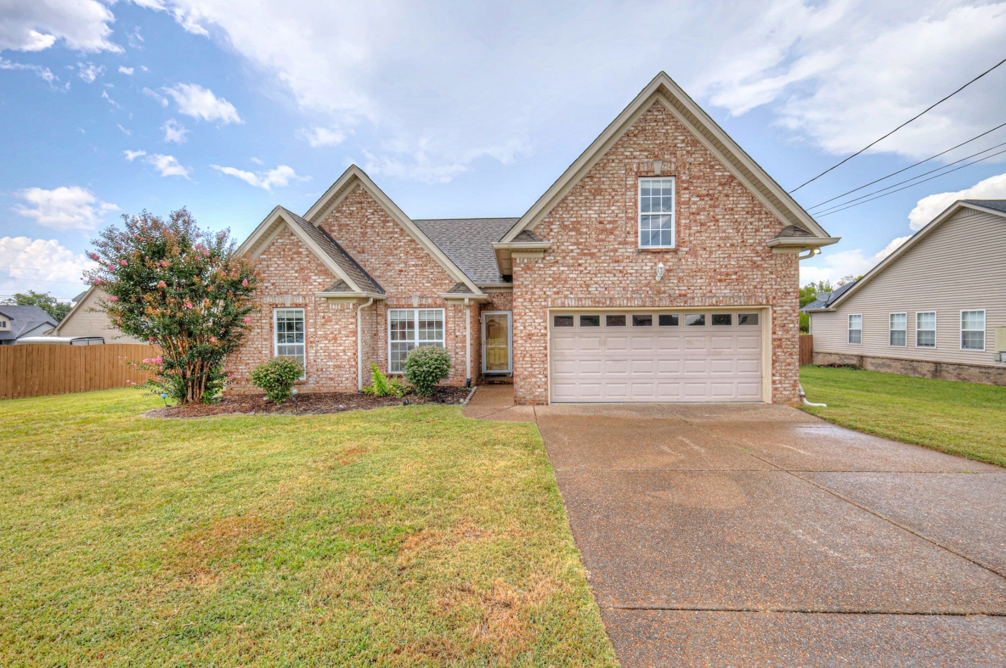 Photo of Listing #2980460