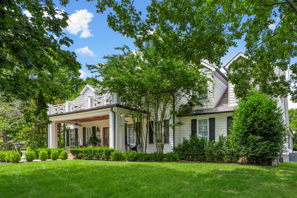 5566 Hill Rd, Brentwood