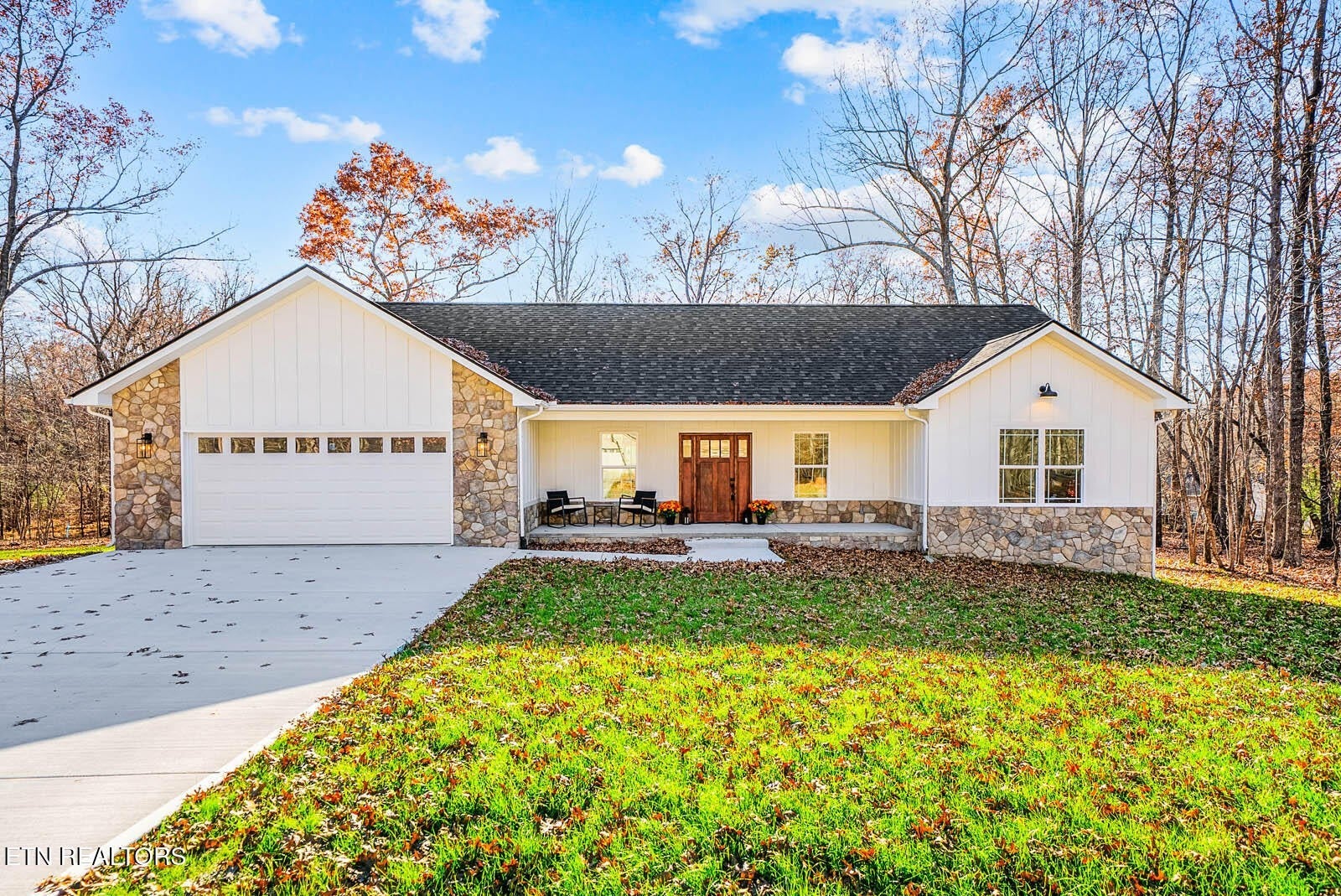 Photo of Listing #2980592