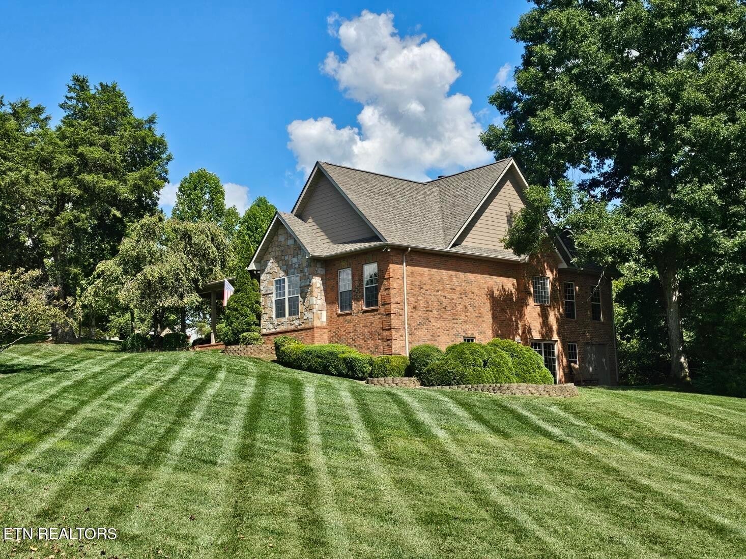 Photo of Listing #2980793