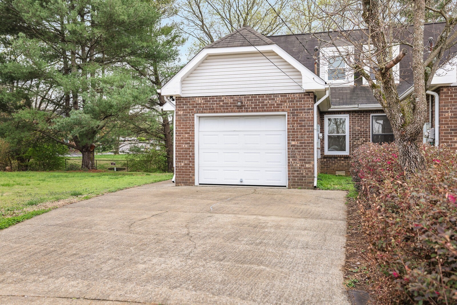 Photo of Listing #2981196