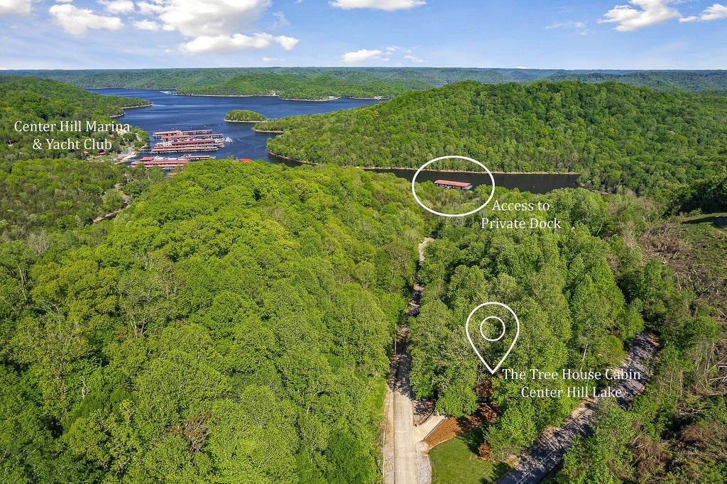 120 Bay Dr, Lancaster