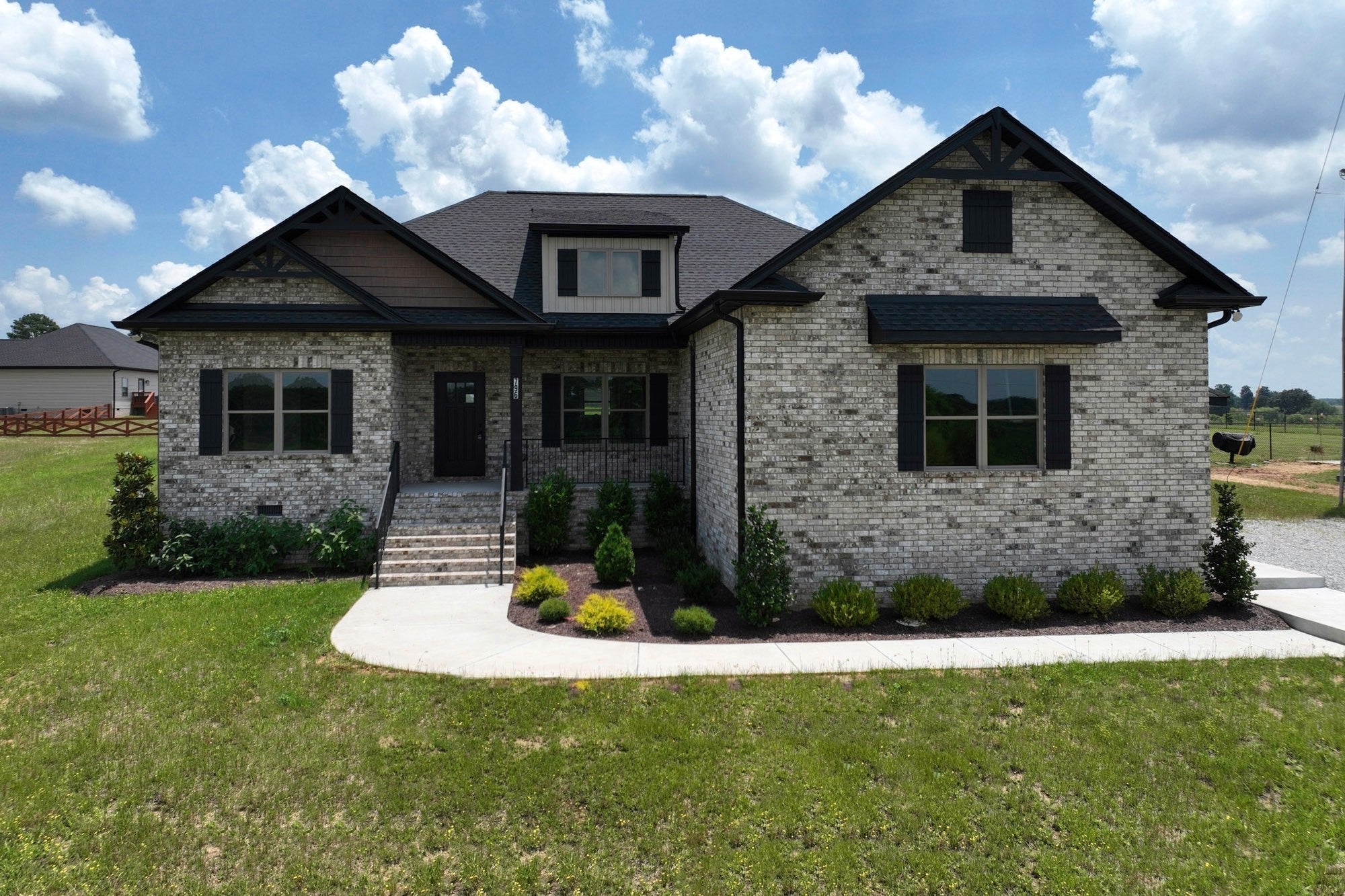 Photo of Listing #2981439