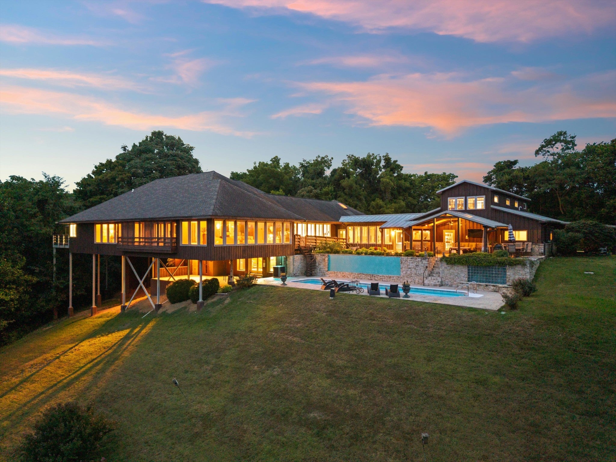 Photo of Listing #2981490