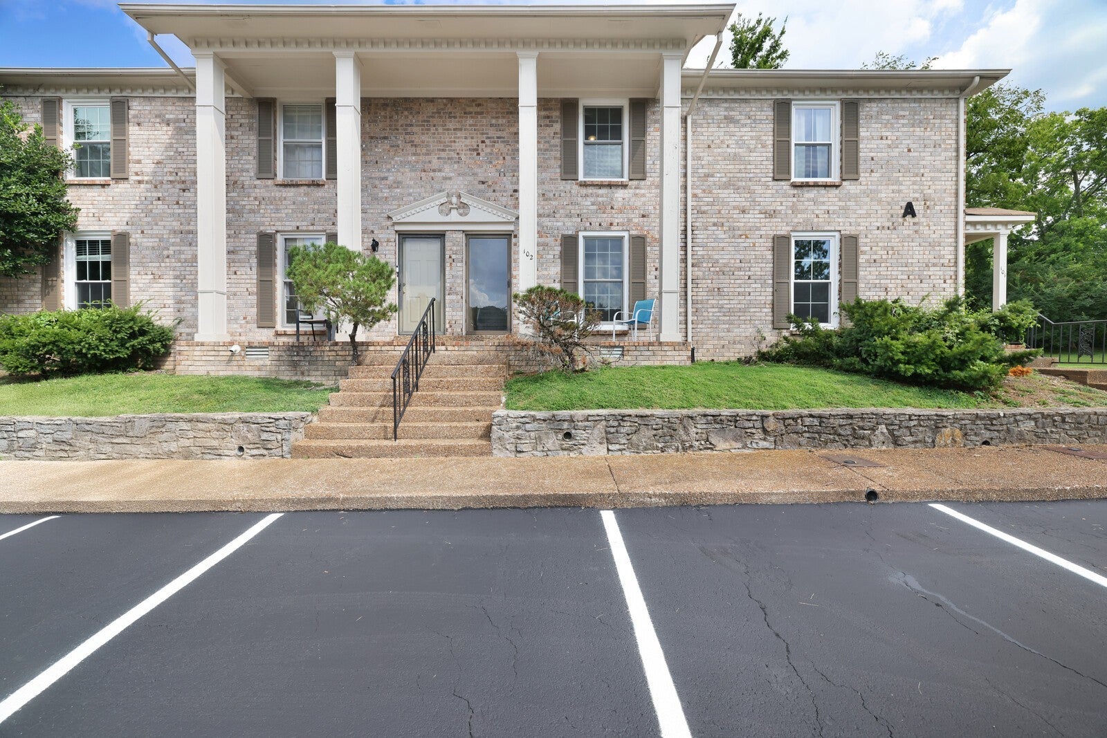 Photo of Listing #2981654