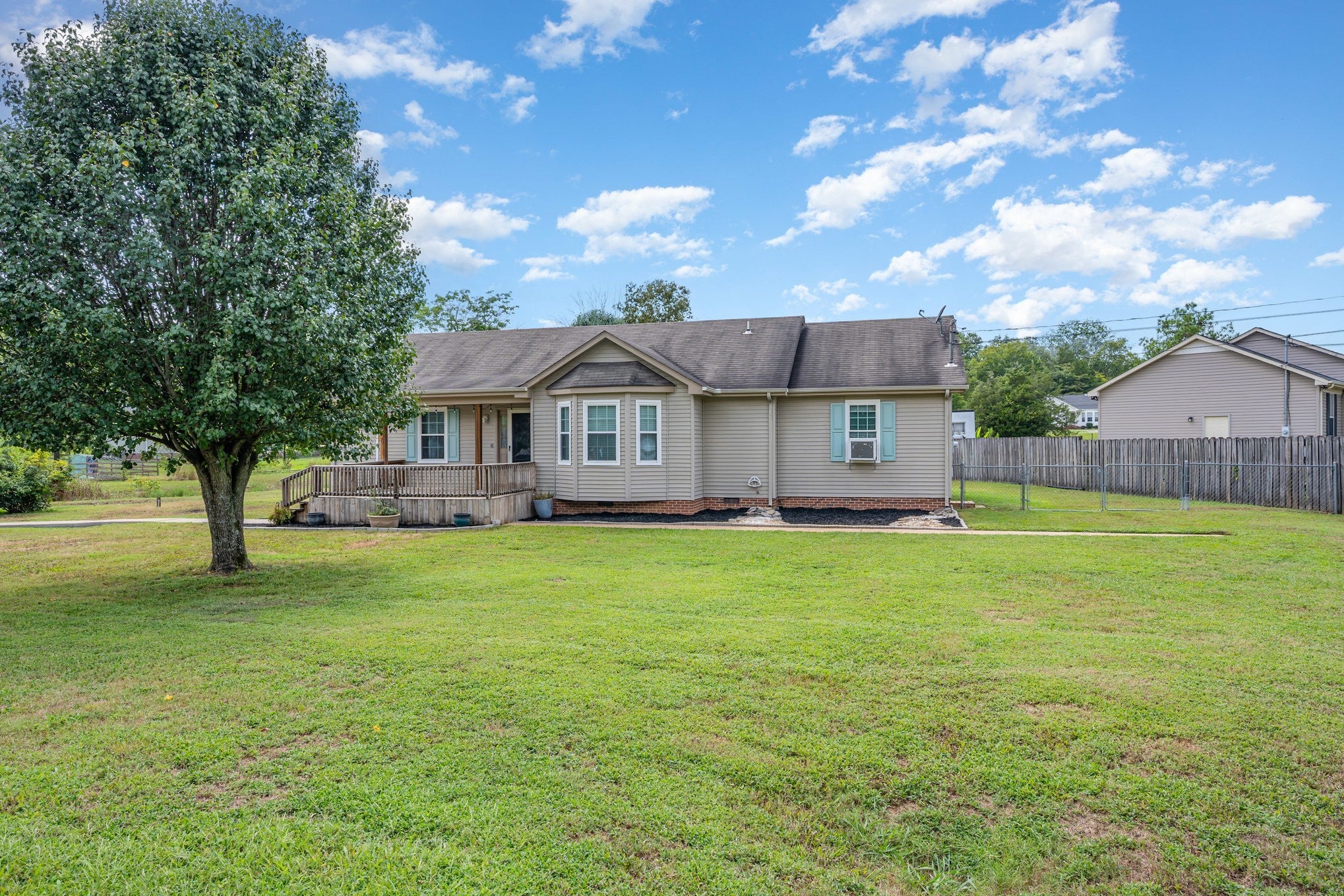 Photo of Listing #2981705