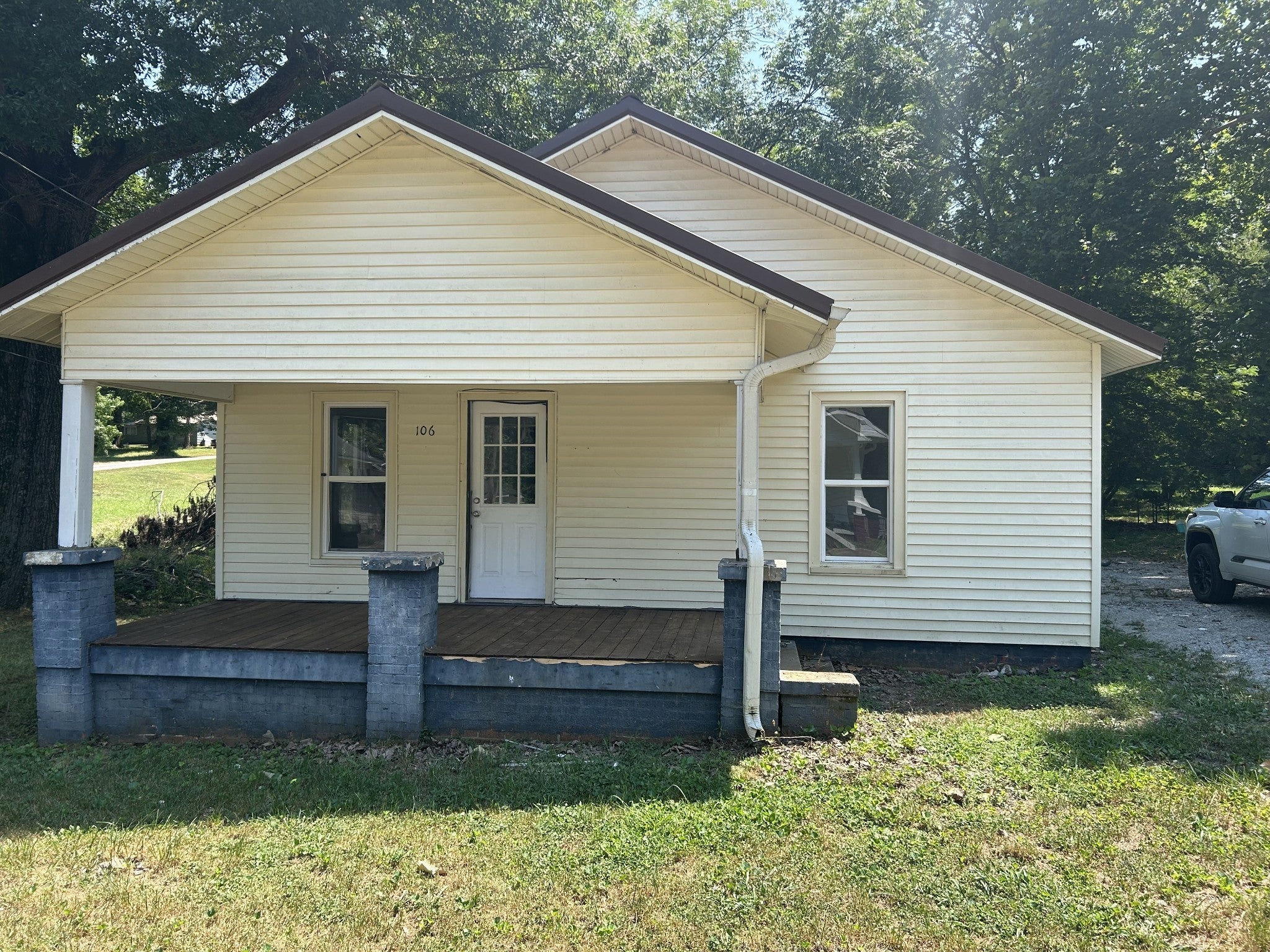 Photo of Listing #2981878