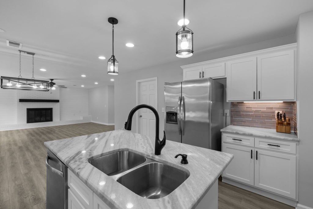 98 Lei Lani Dr, Lebanon