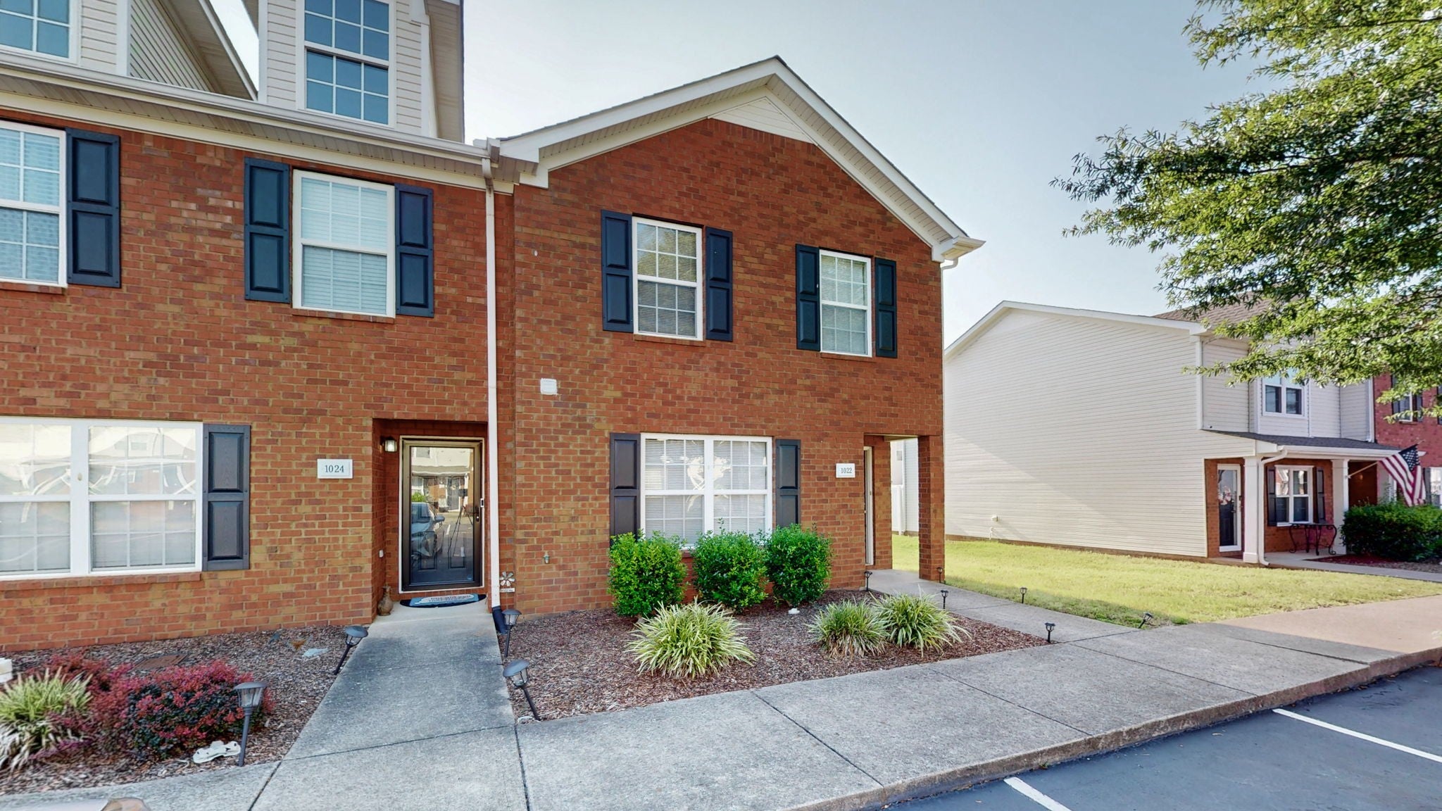 Photo of Listing #2982013