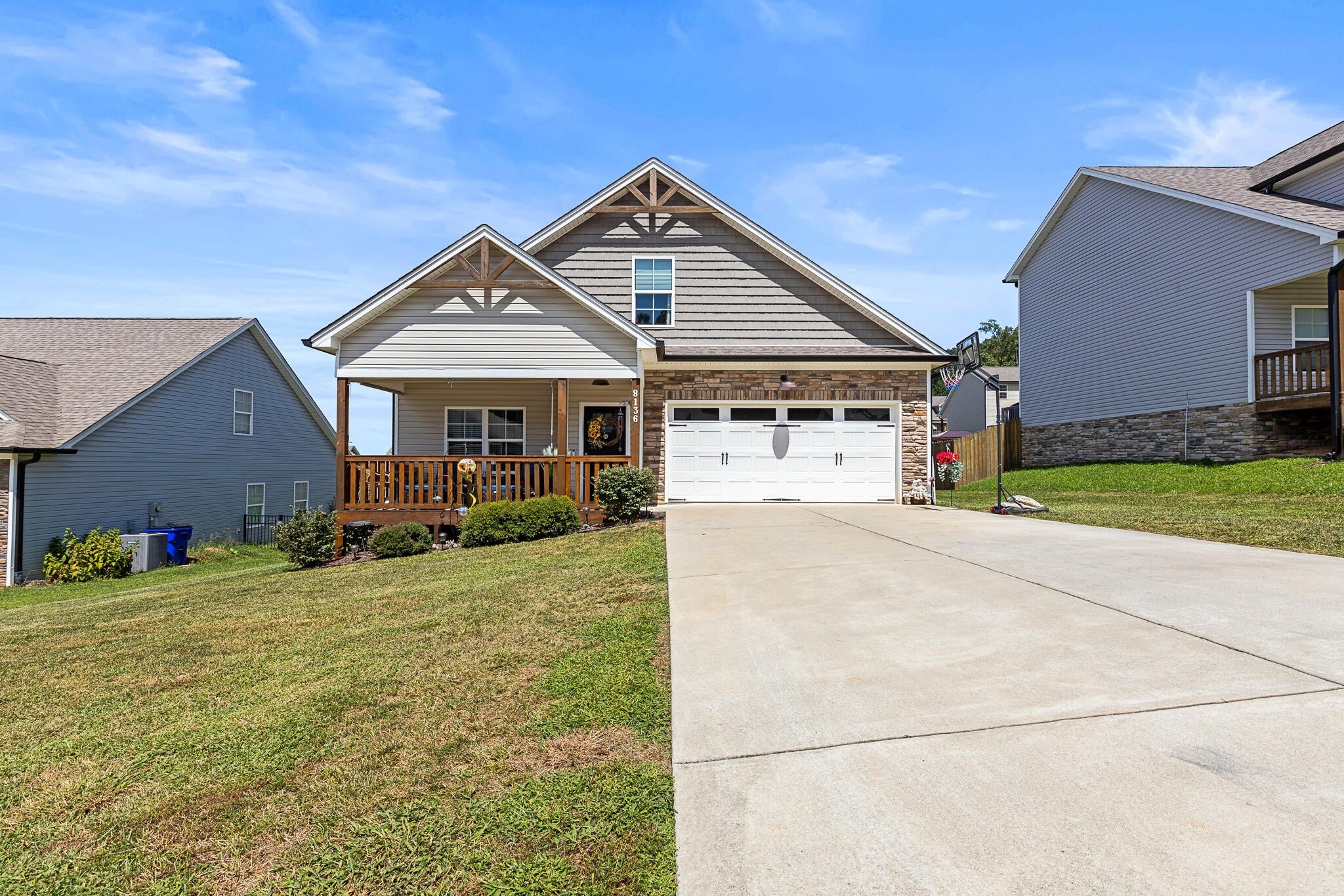 Photo of Listing #2982054