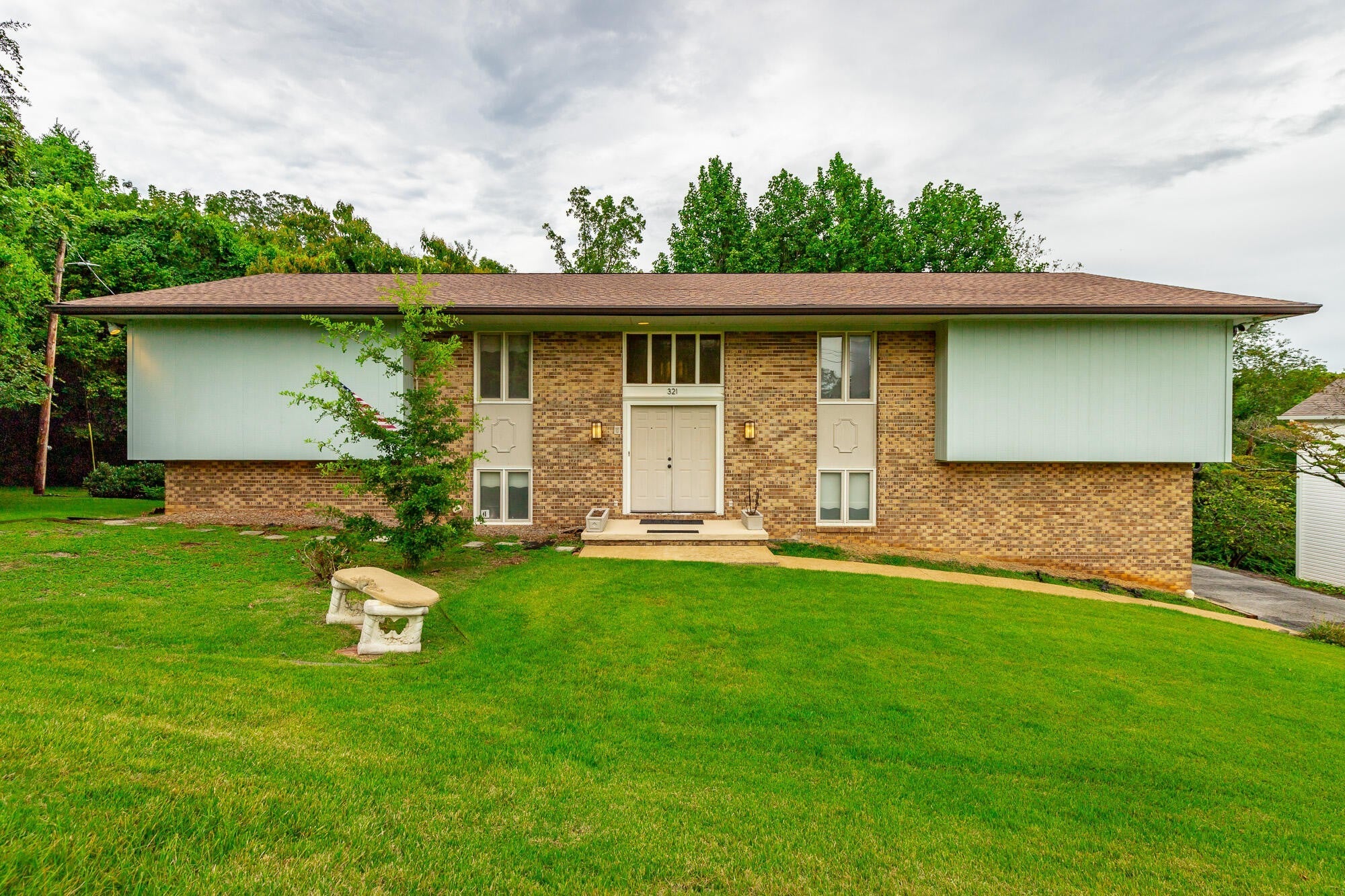 Photo of Listing #2982071