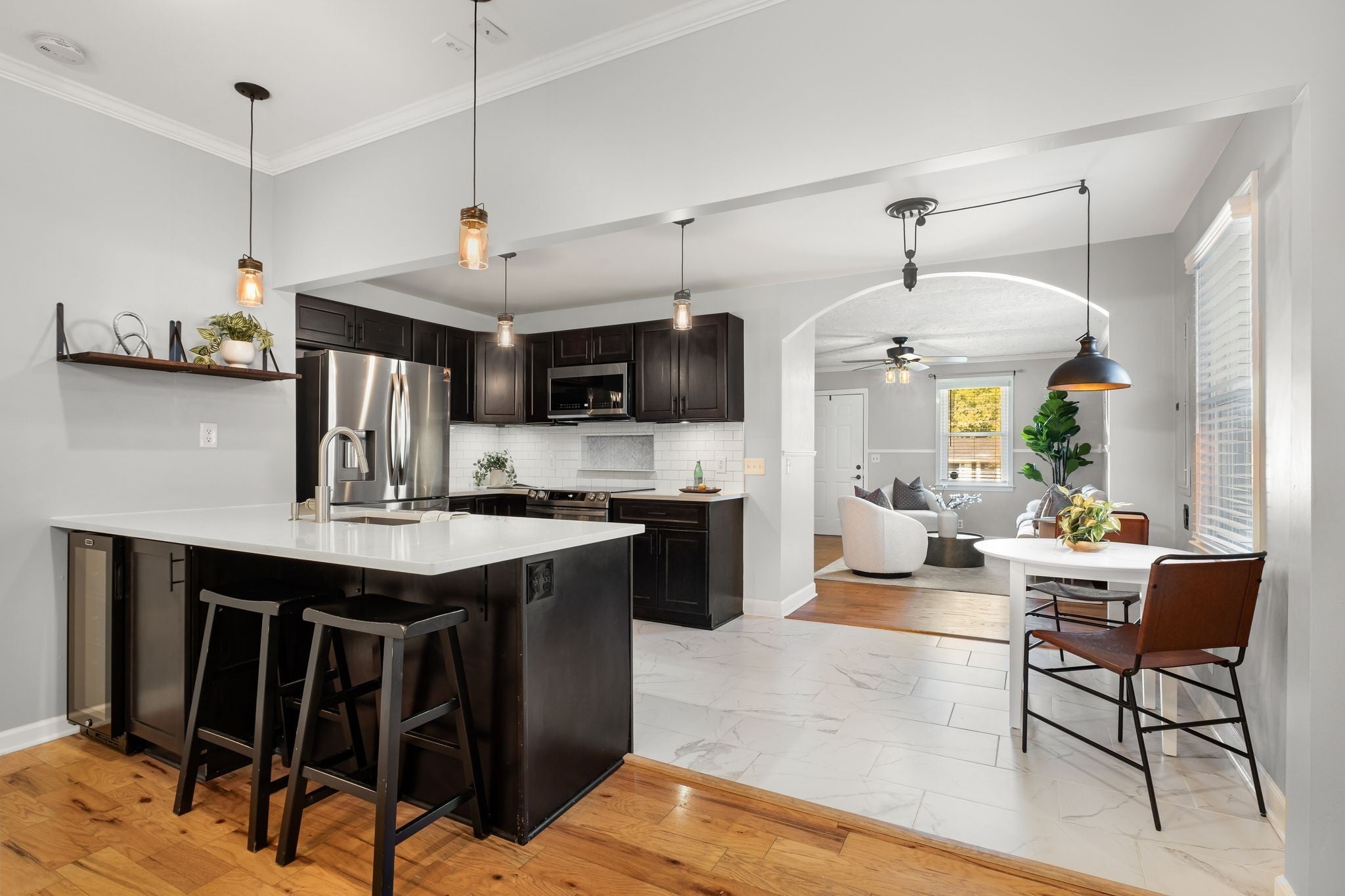 Photo of Listing #2985371