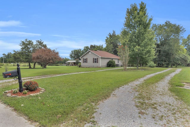 190 Harrison Ln, Shelbyville