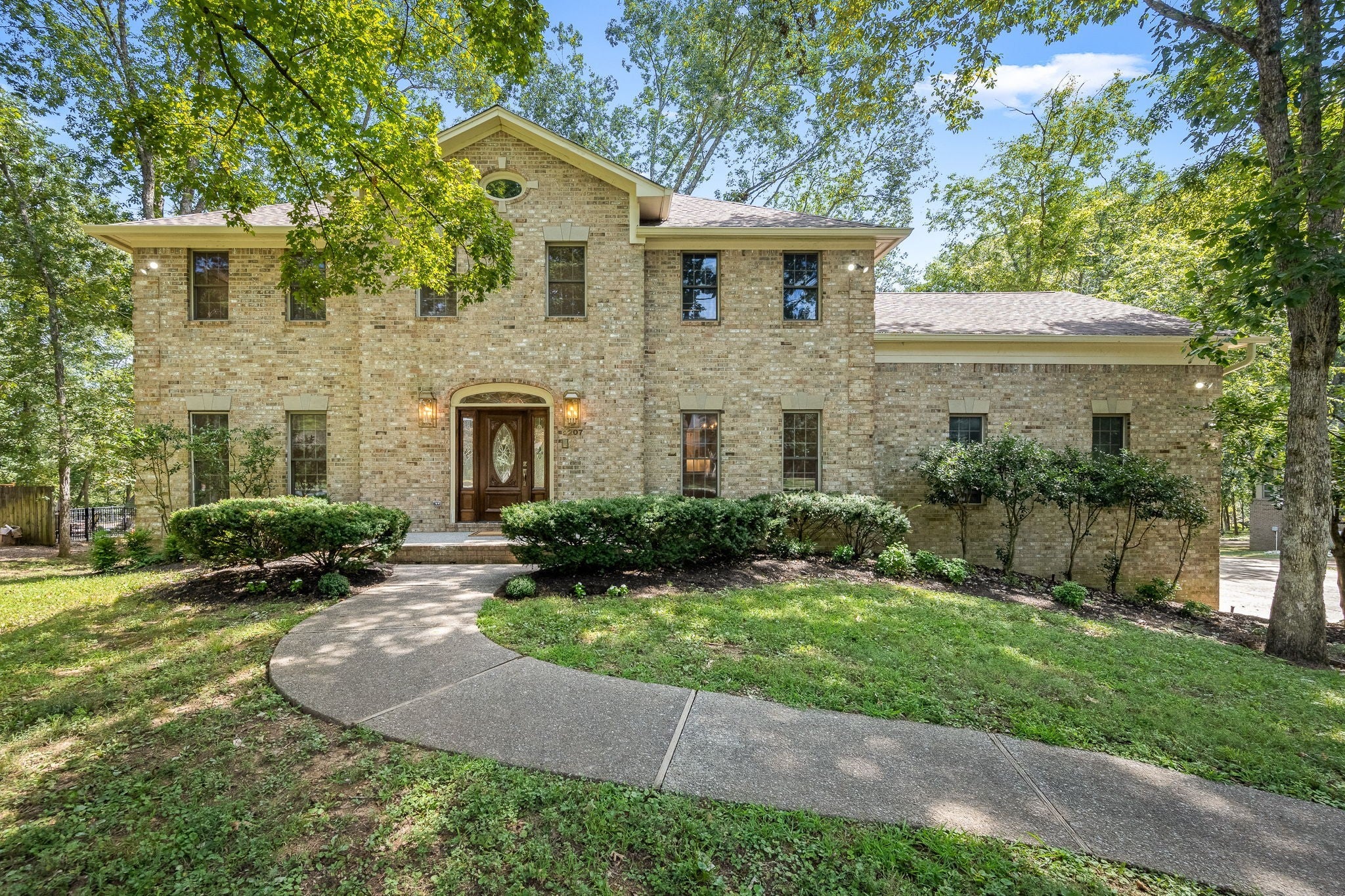 Photo of Listing #2985683