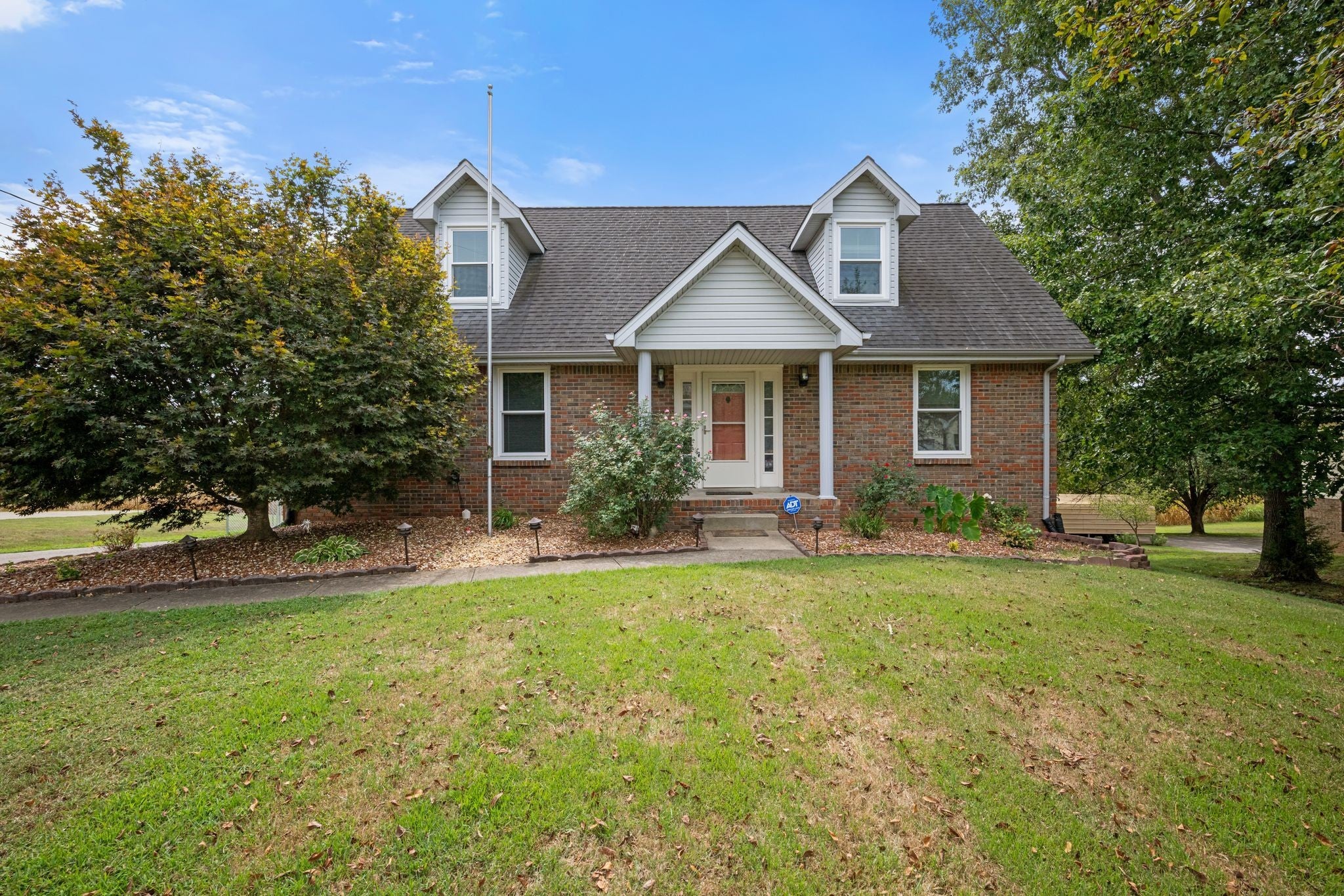 Photo of Listing #2986018