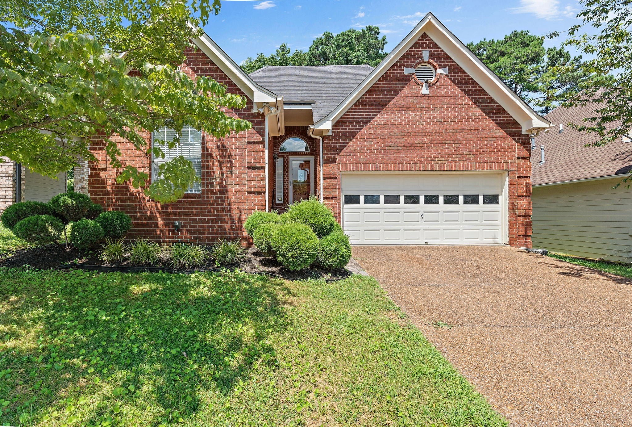Photo of Listing #2986050