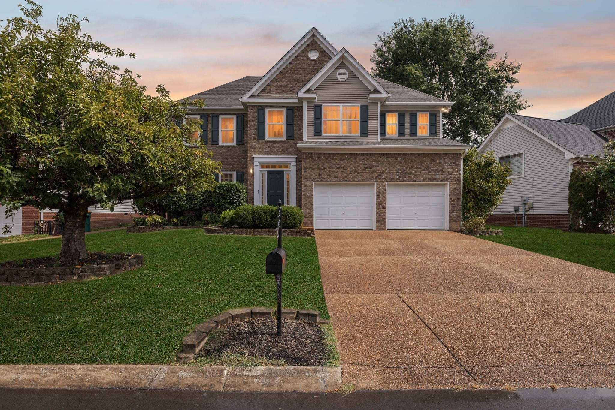Photo of Listing #2986263