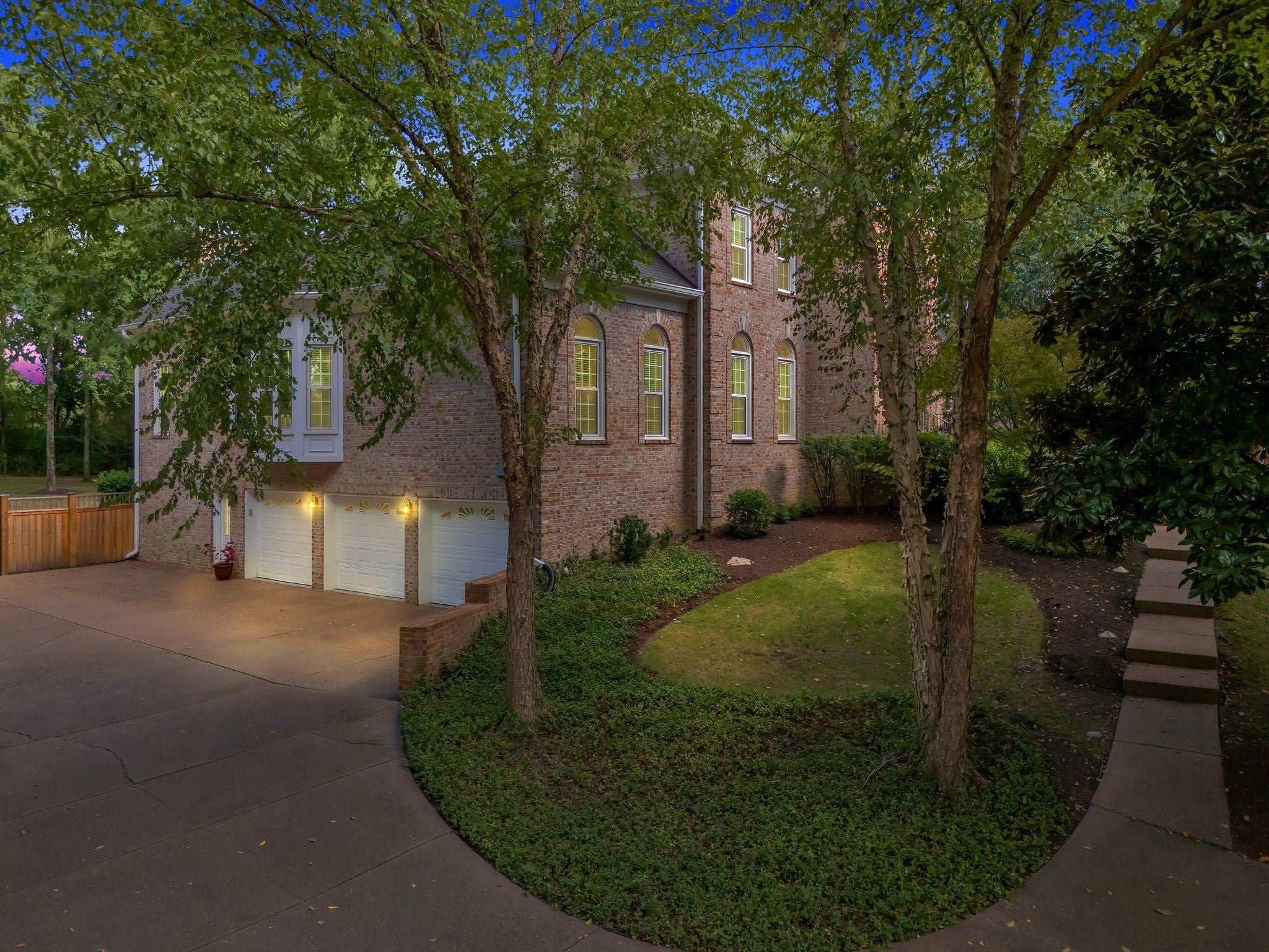 Photo of Listing #2986387