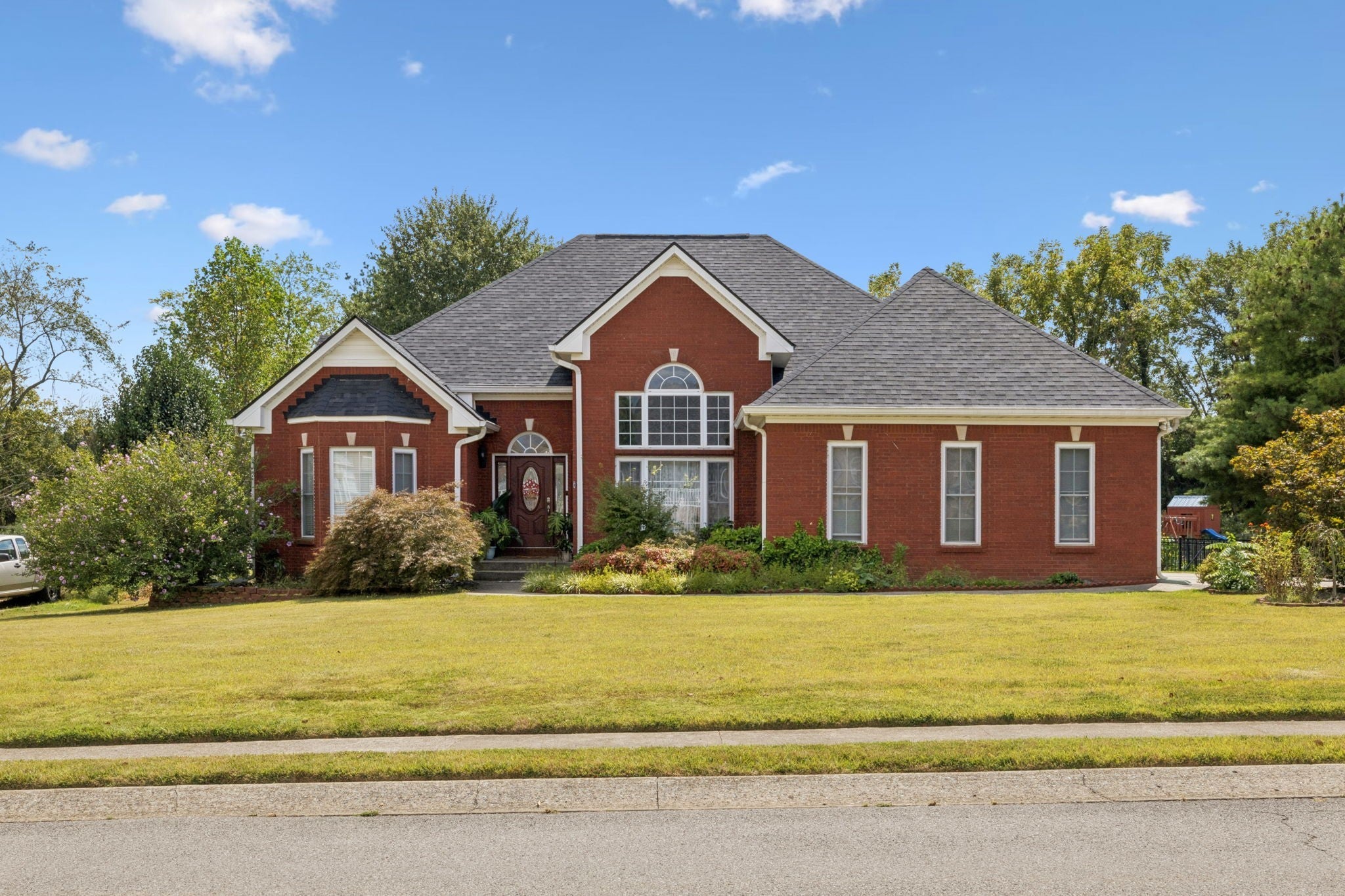 Photo of Listing #2986563