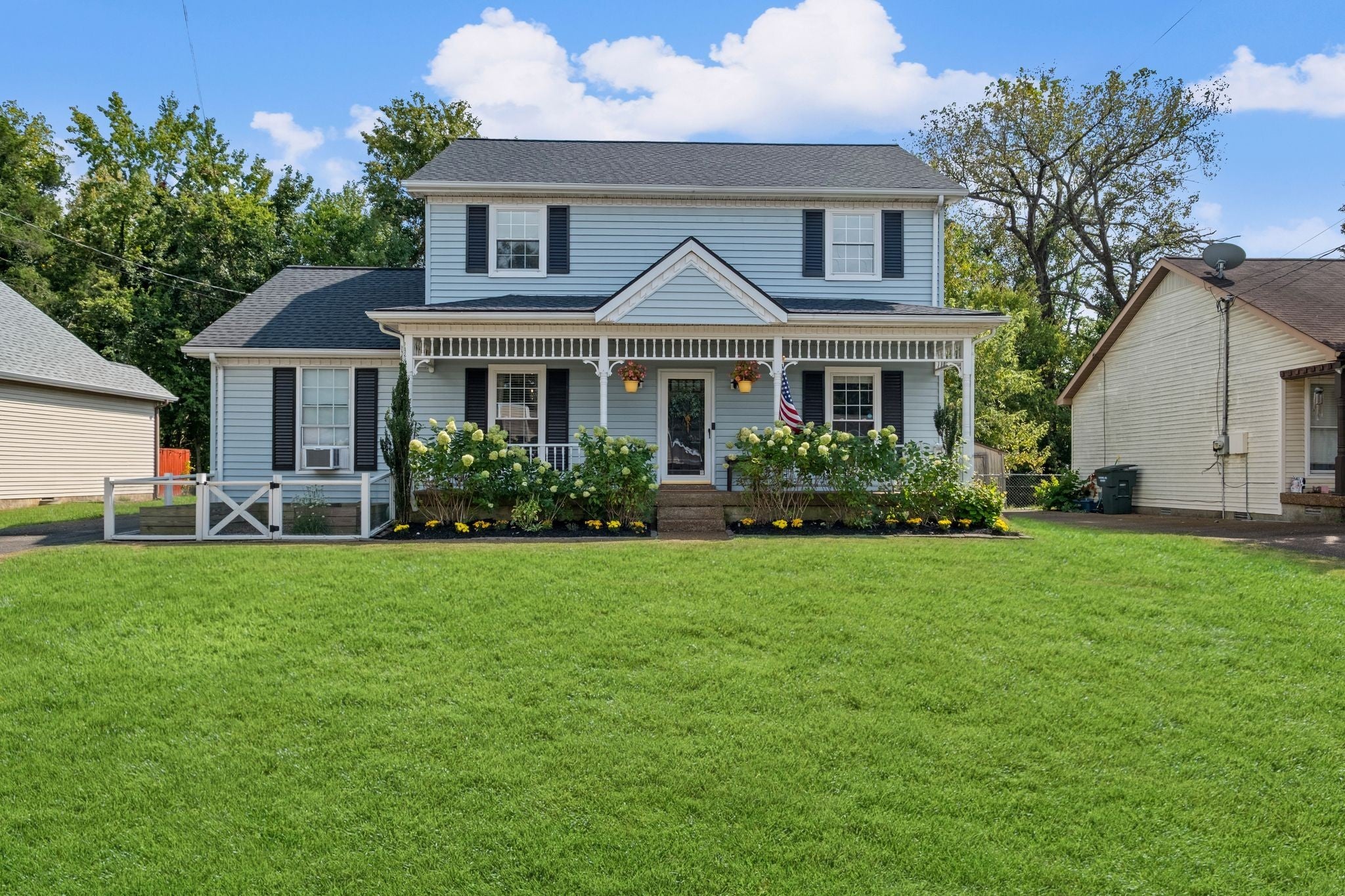 Photo of Listing #2987567