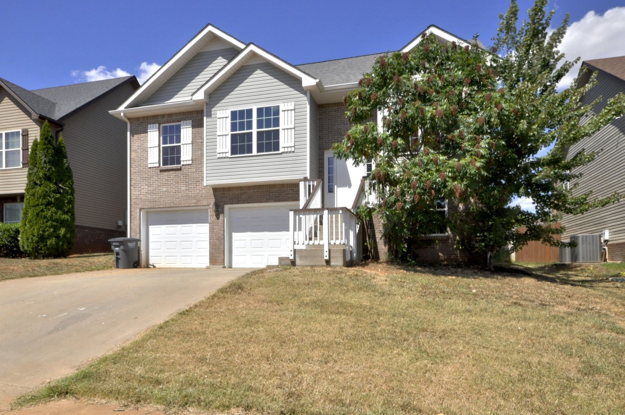 Photo of Listing #2987835
