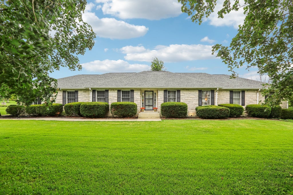 1398 Hartsville Pike, Gallatin