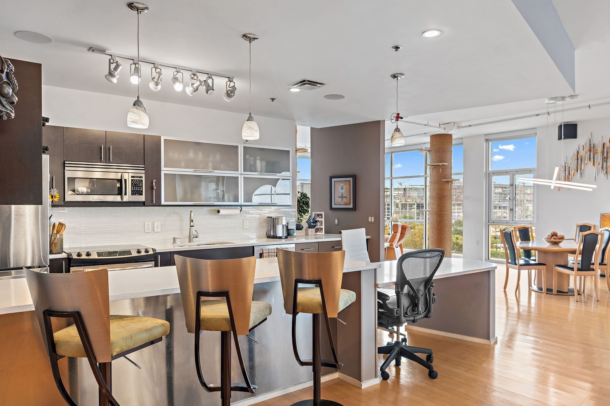 Photo of Listing #2988168