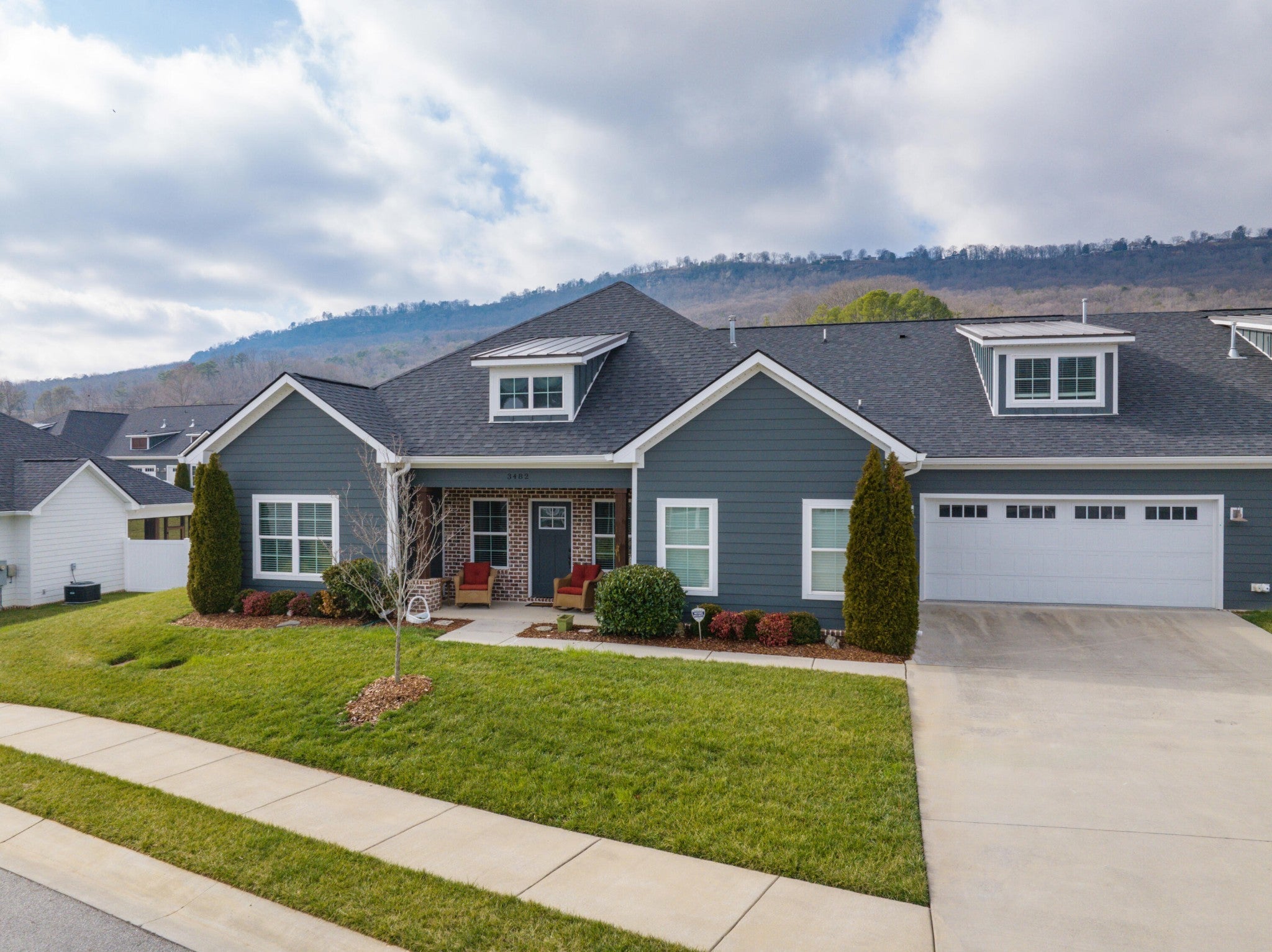Photo of Listing #2988174