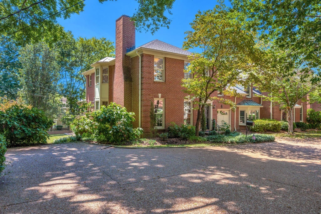 620 Estes Rd, Nashville