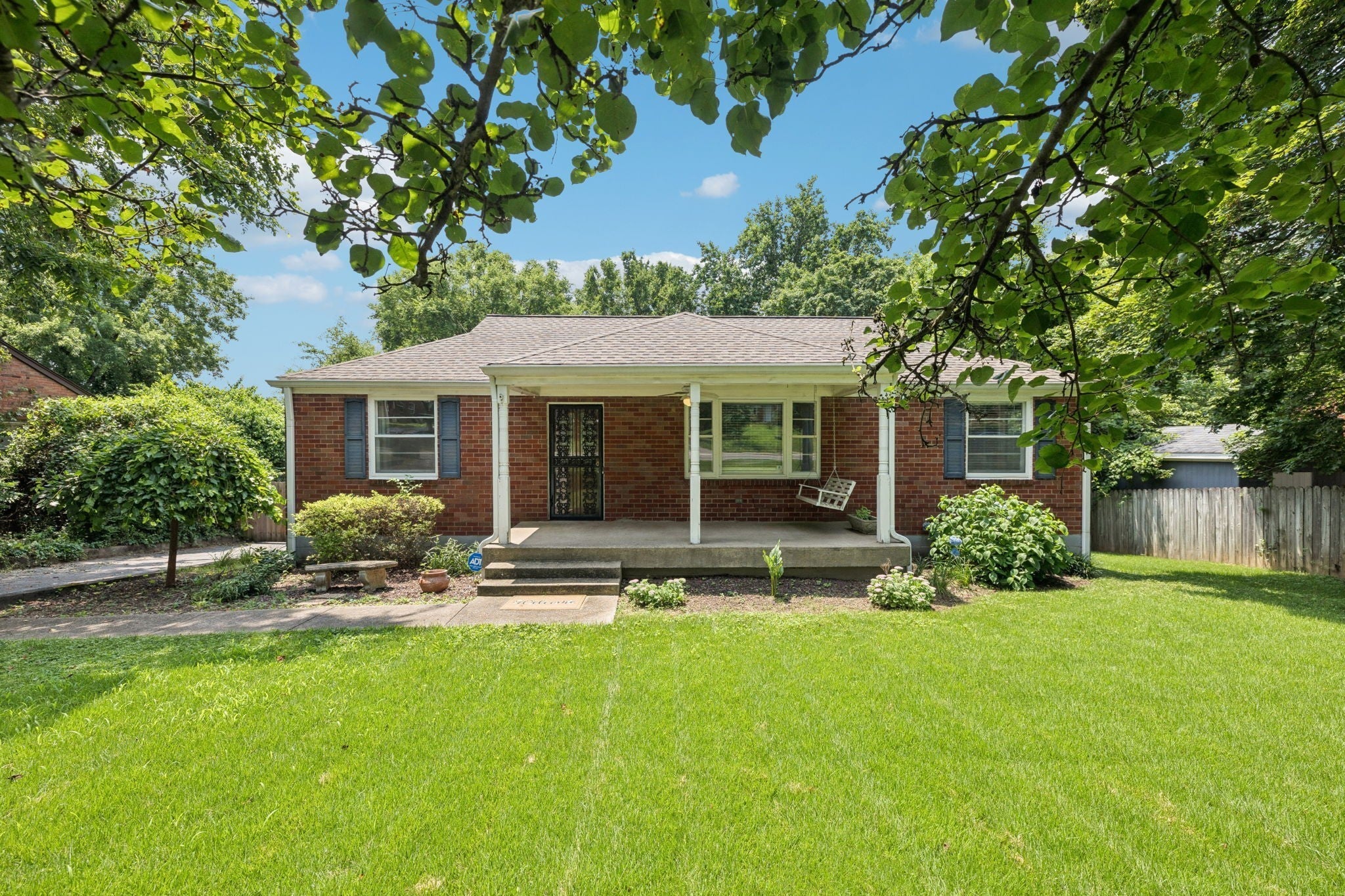 Photo of Listing #2988646