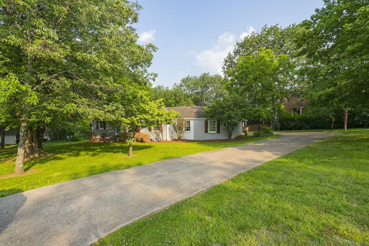 Photo of Listing #2988664