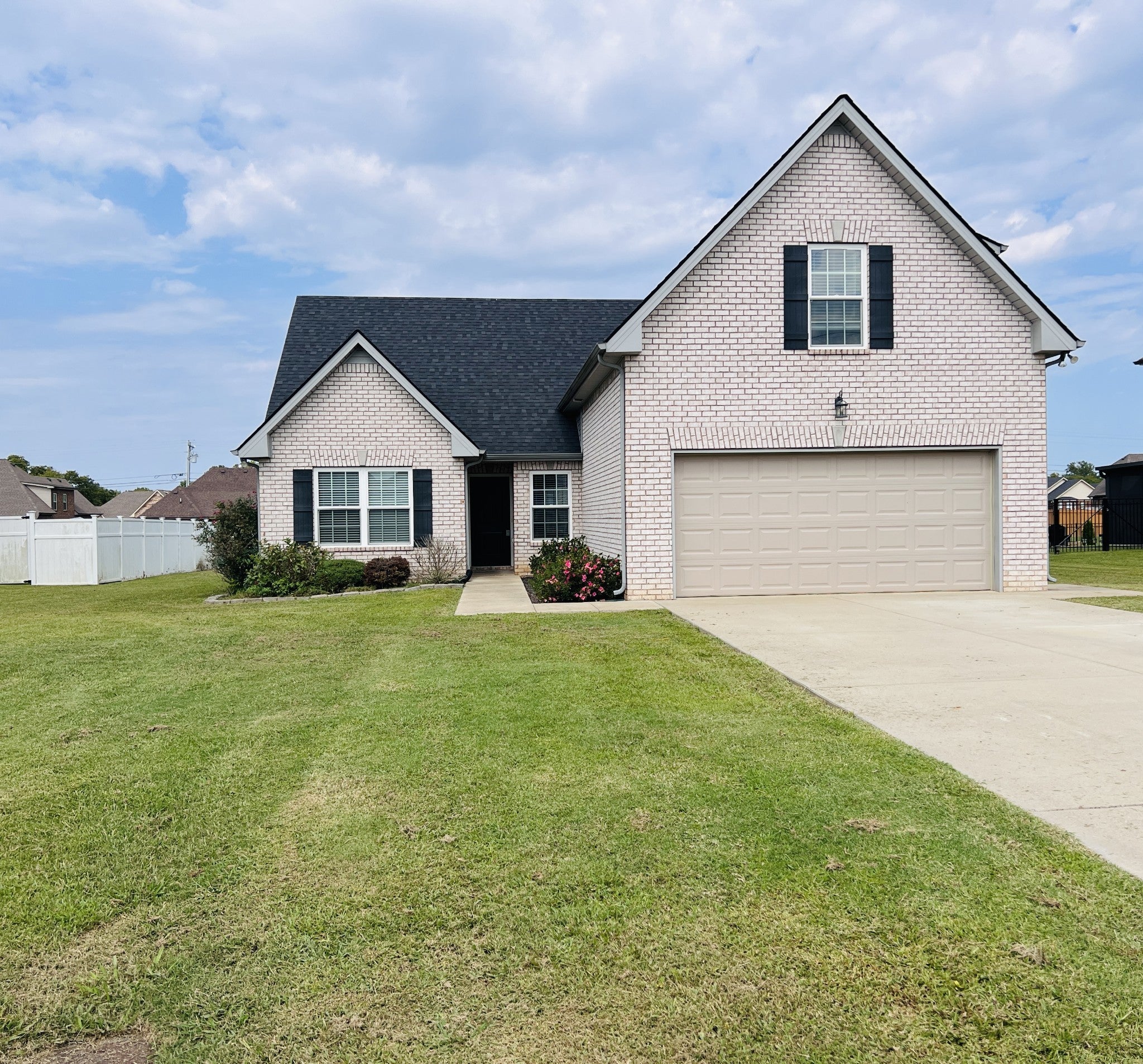 Photo of Listing #2988709