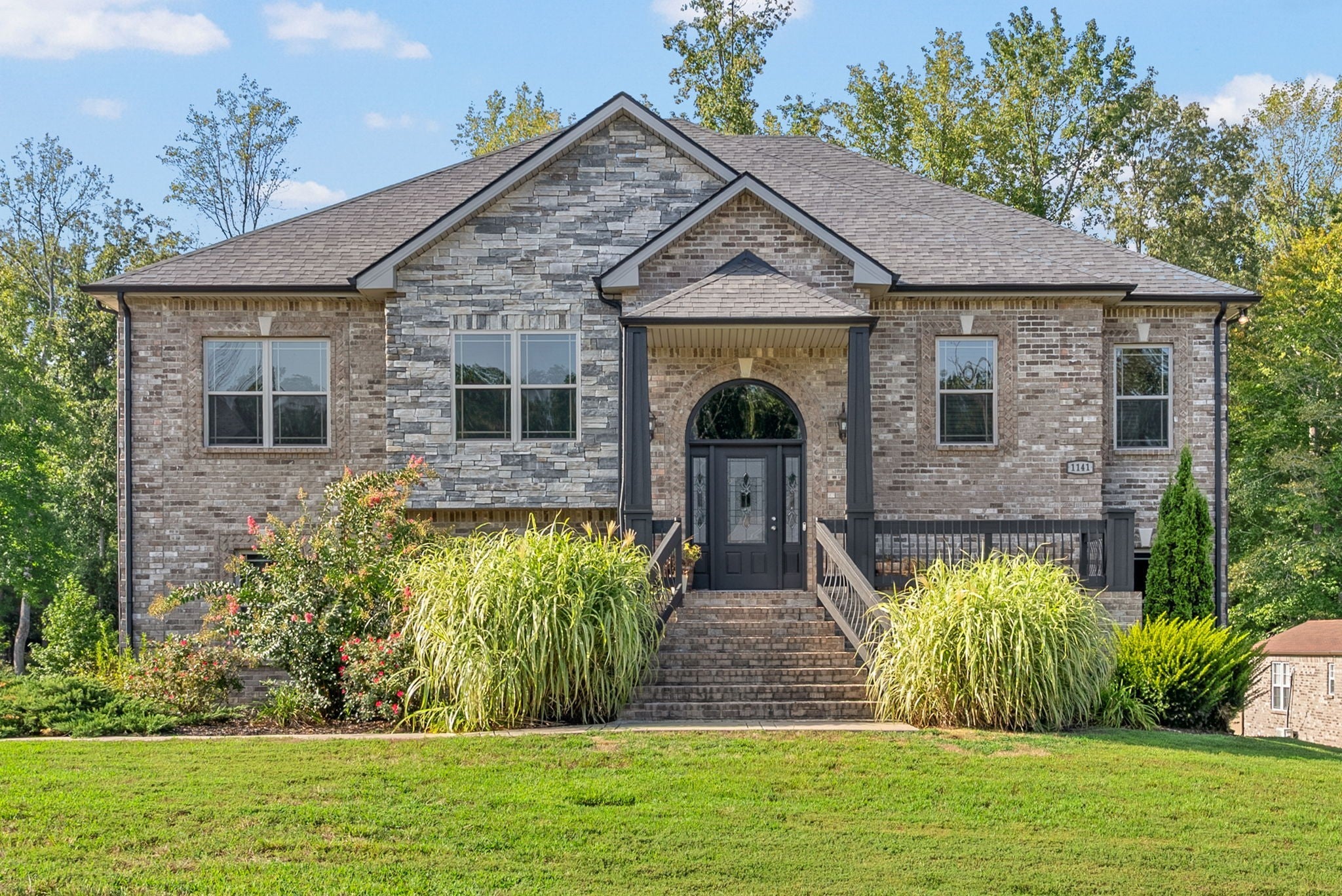 Photo of Listing #2988766