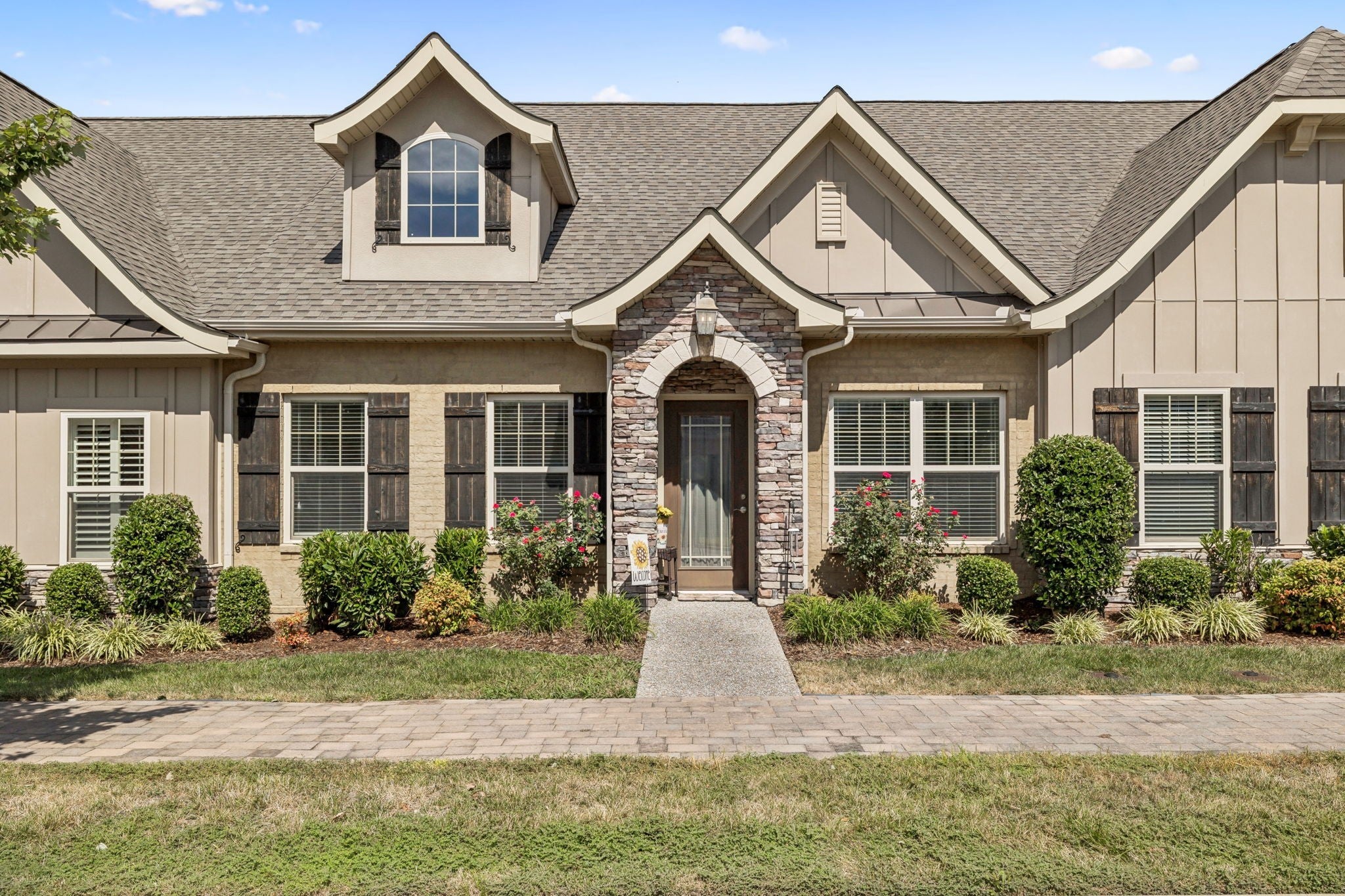 Photo of Listing #2988956