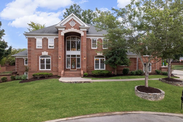 103 Hidden Way Ct, Hendersonville