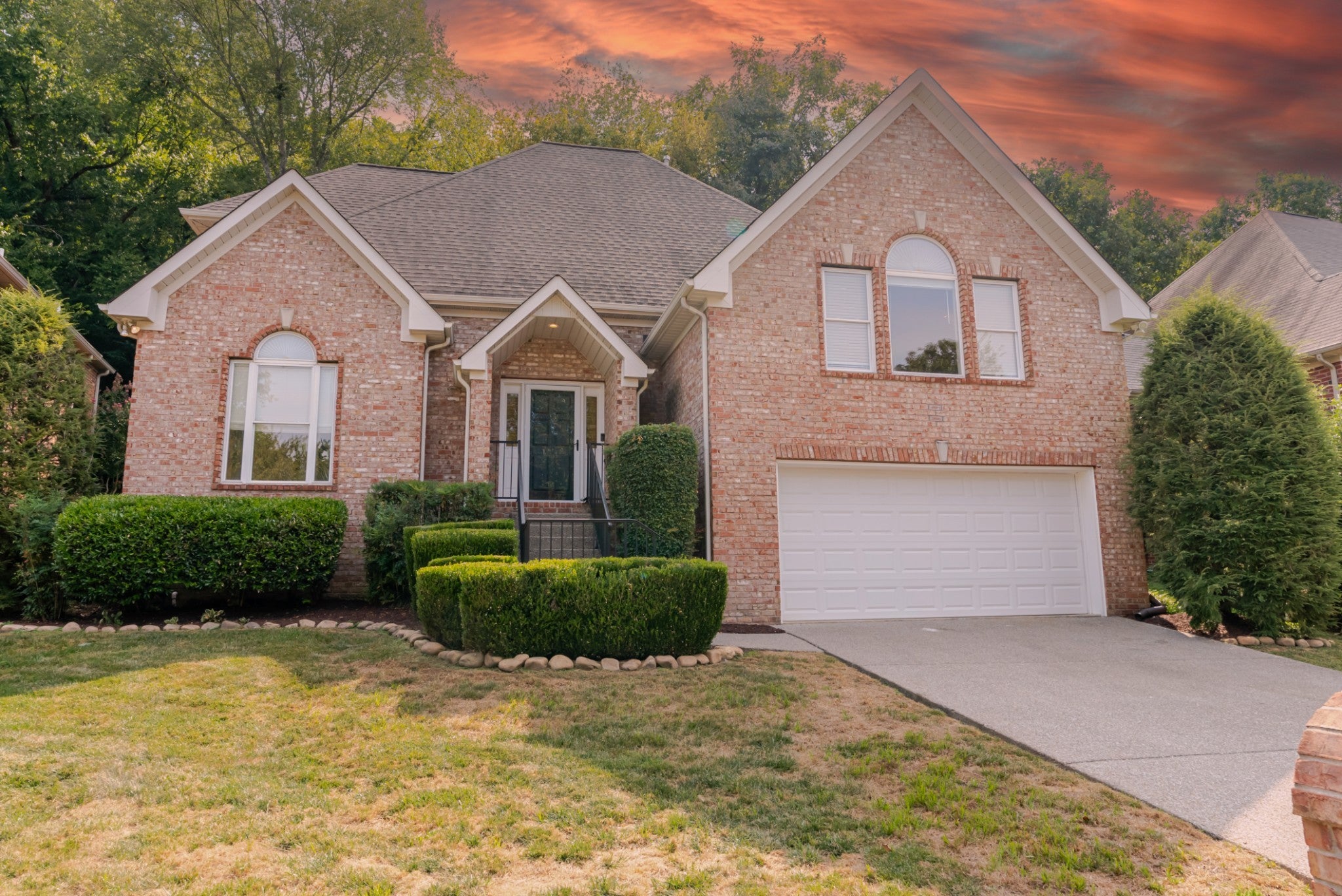 Photo of Listing #2989653