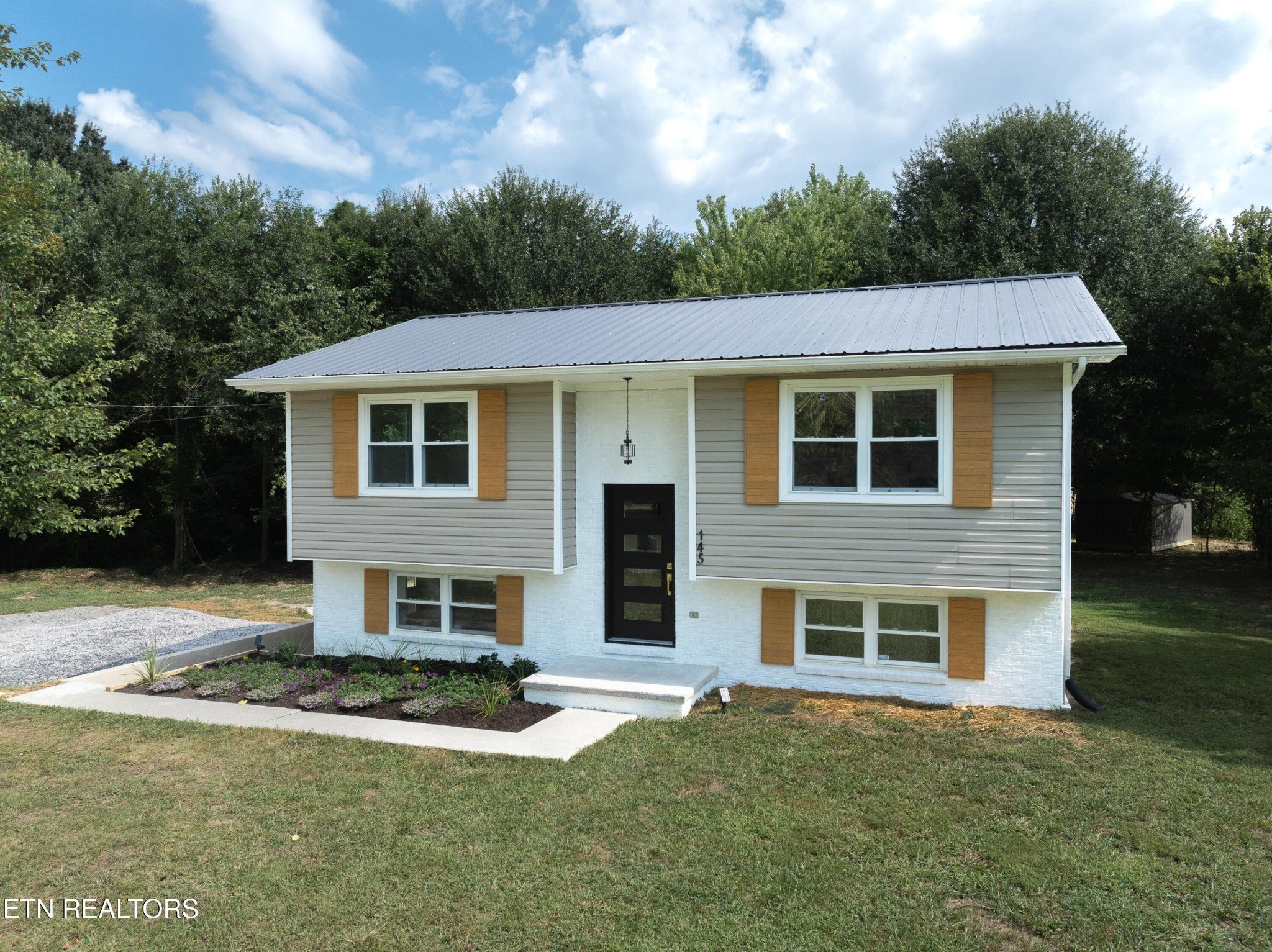 Photo of Listing #2989767