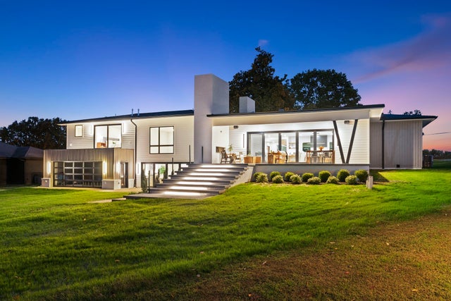 103 Walnut Dr, Hendersonville