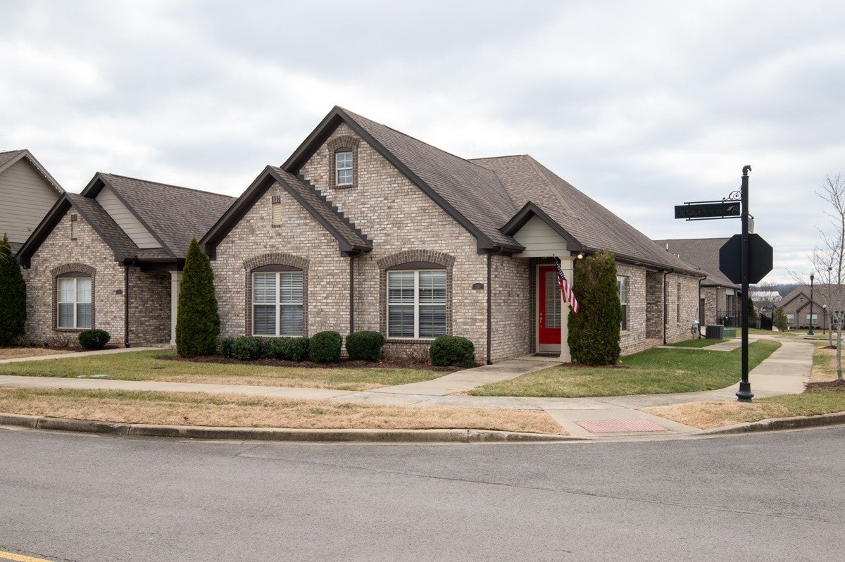 Photo of Listing #2989916