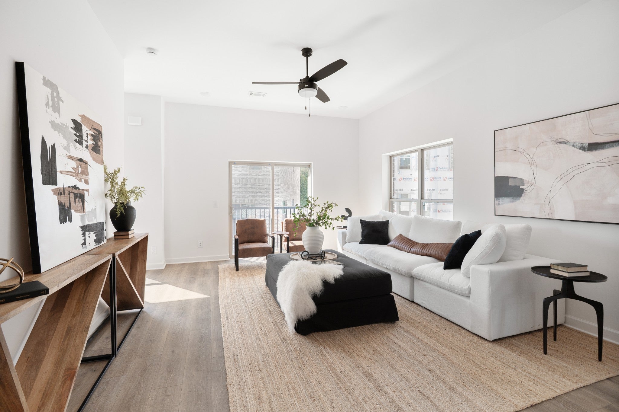 Photo of Listing #2989961